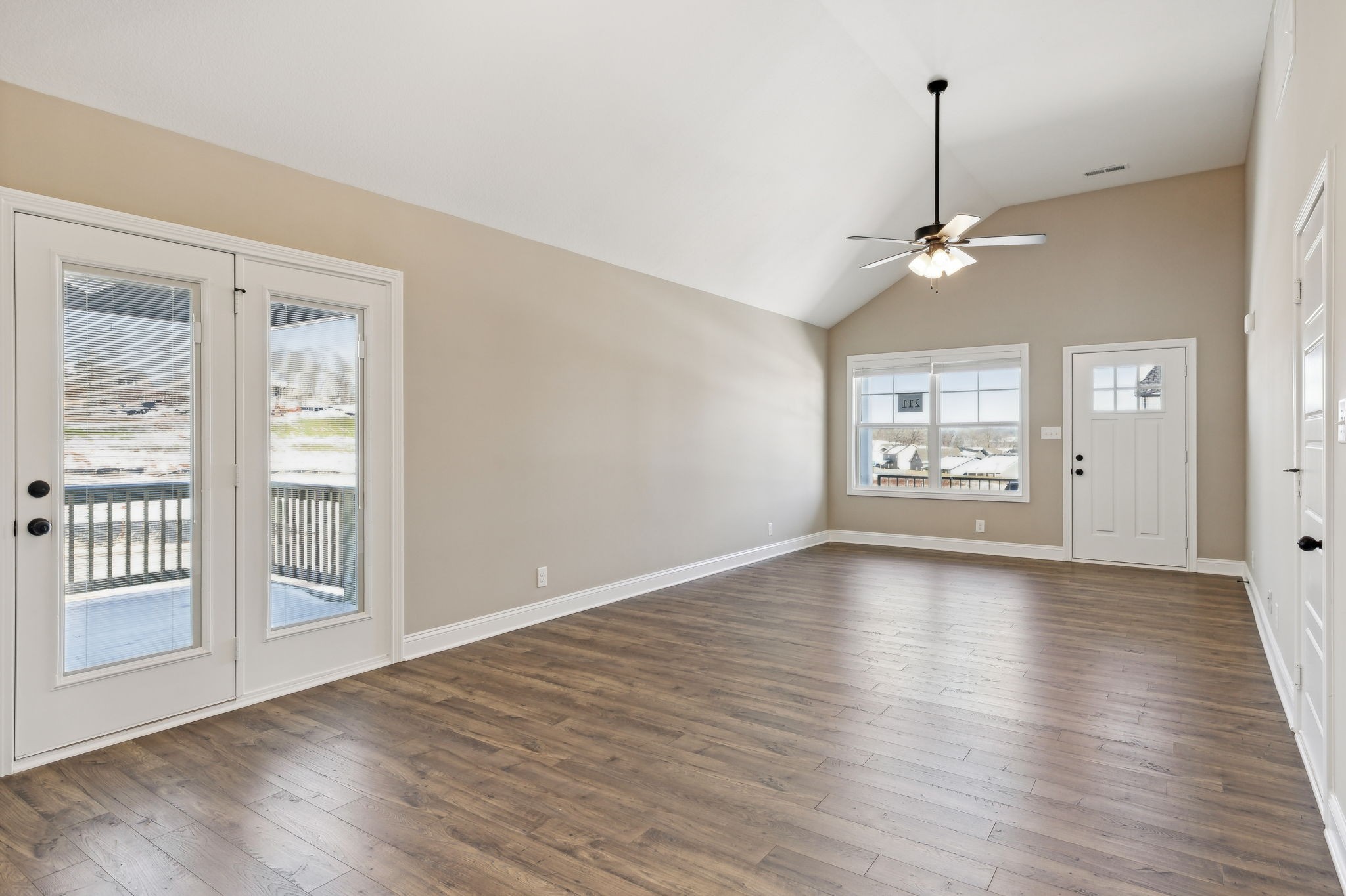 211 Cardinal Creek