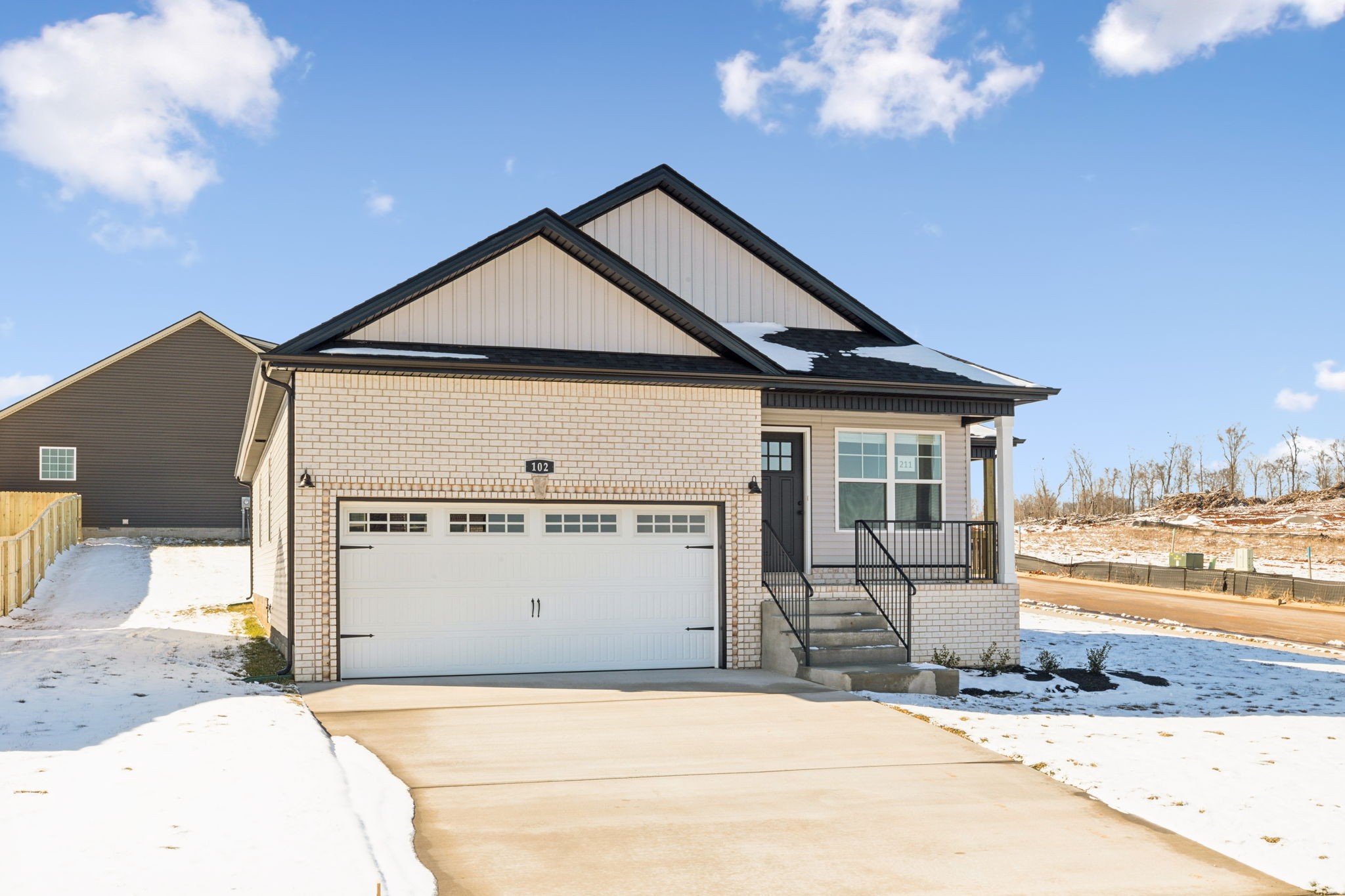 211 Cardinal Creek