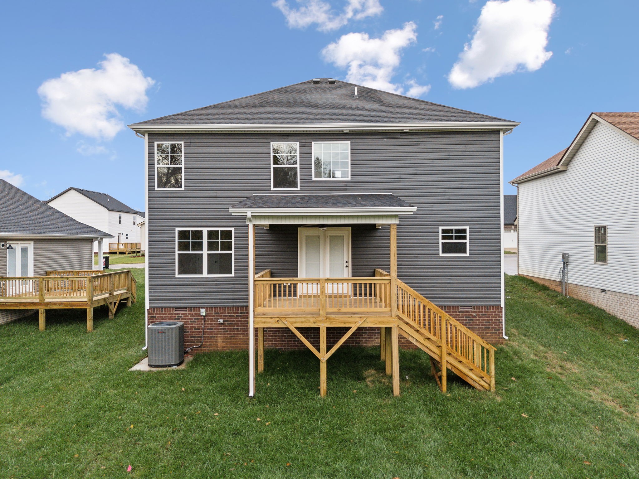 1252 Racker Dr