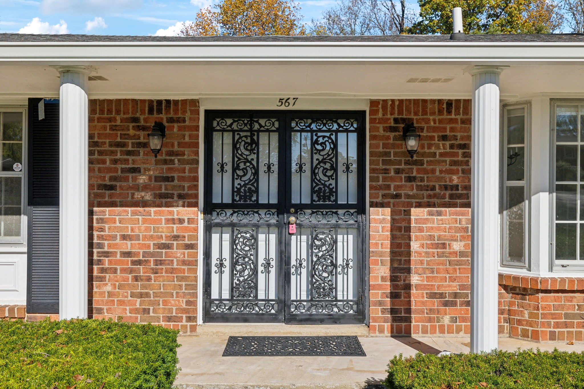 567 Skyview Cir