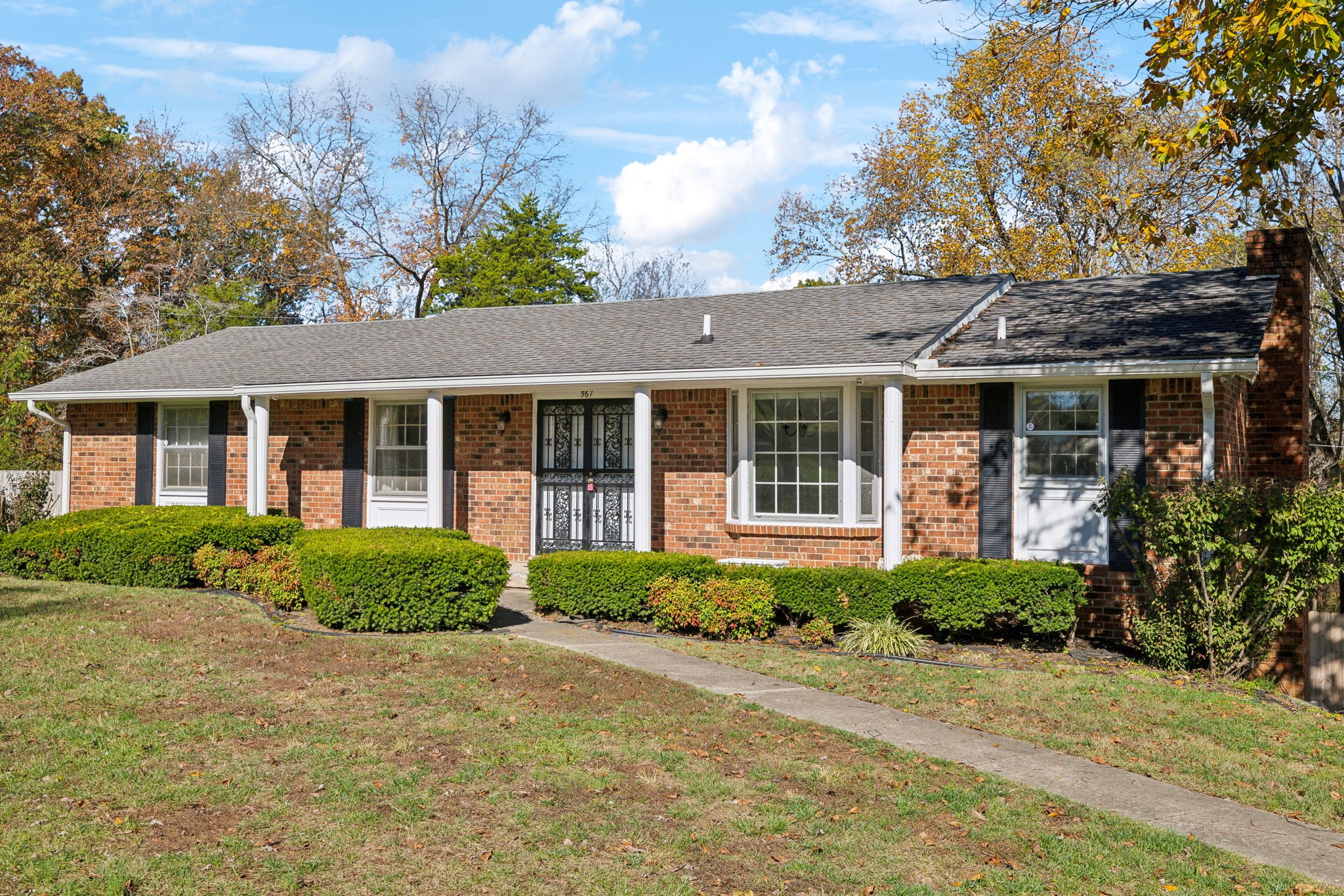 567 Skyview Cir