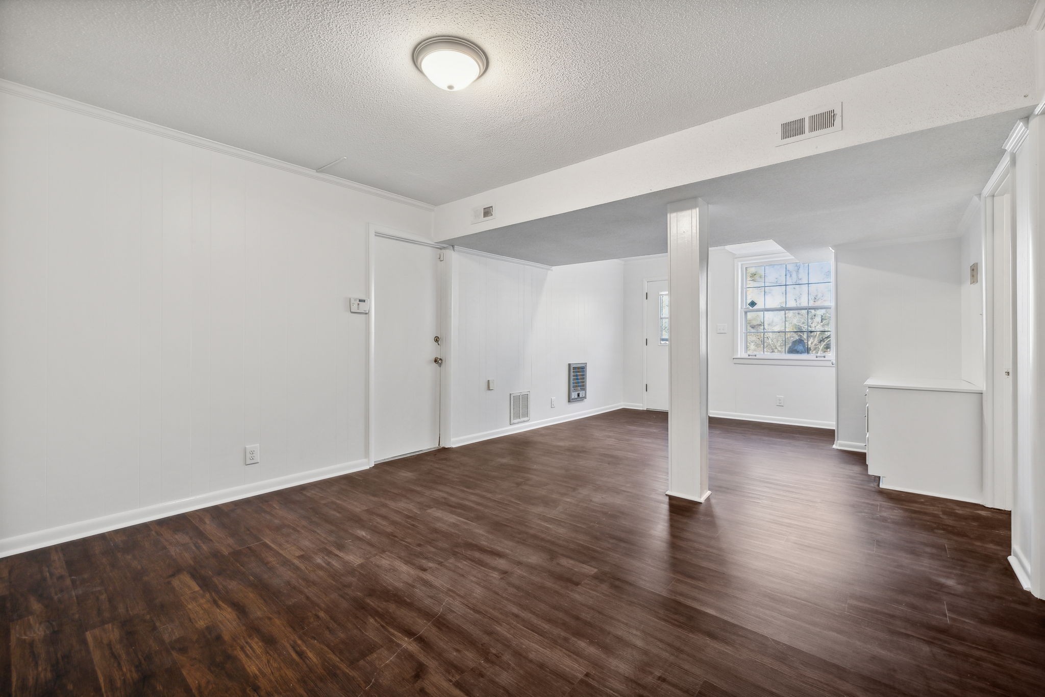 567 Skyview Cir