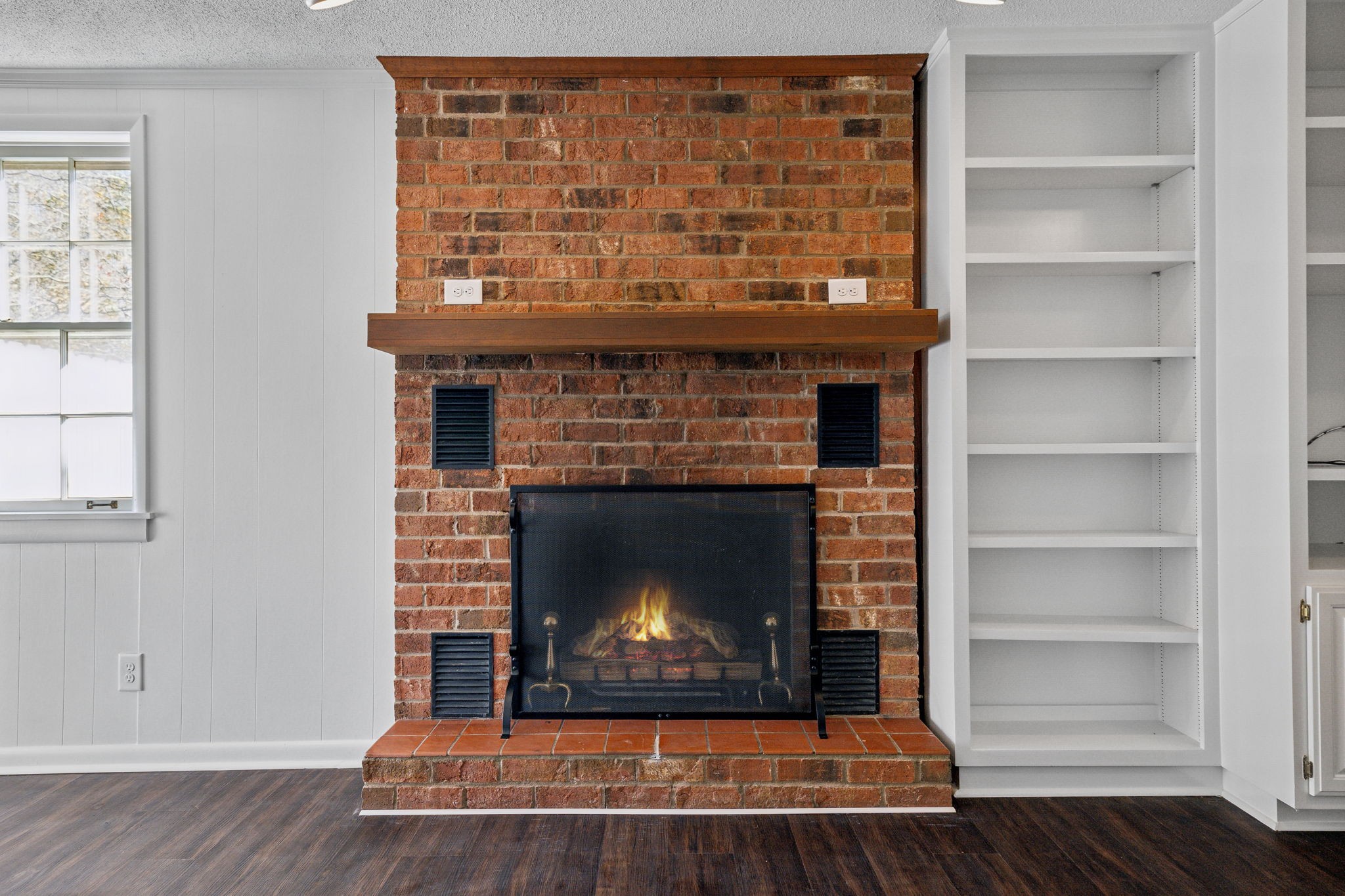 567 Skyview Cir