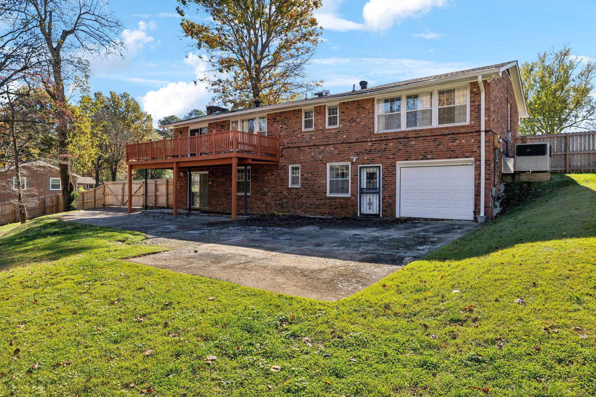 567 Skyview Cir
