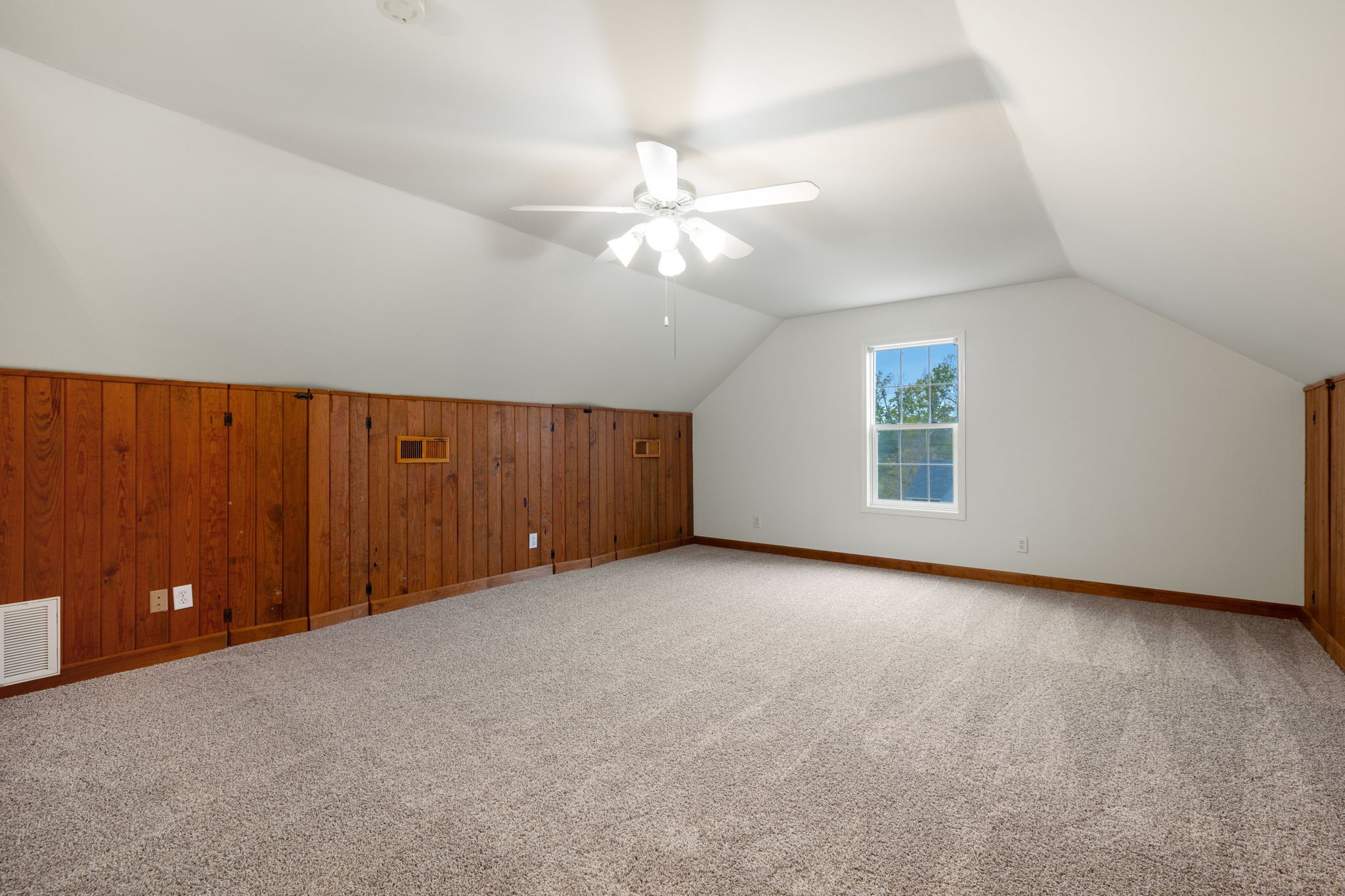 3153 Whitetail Dr