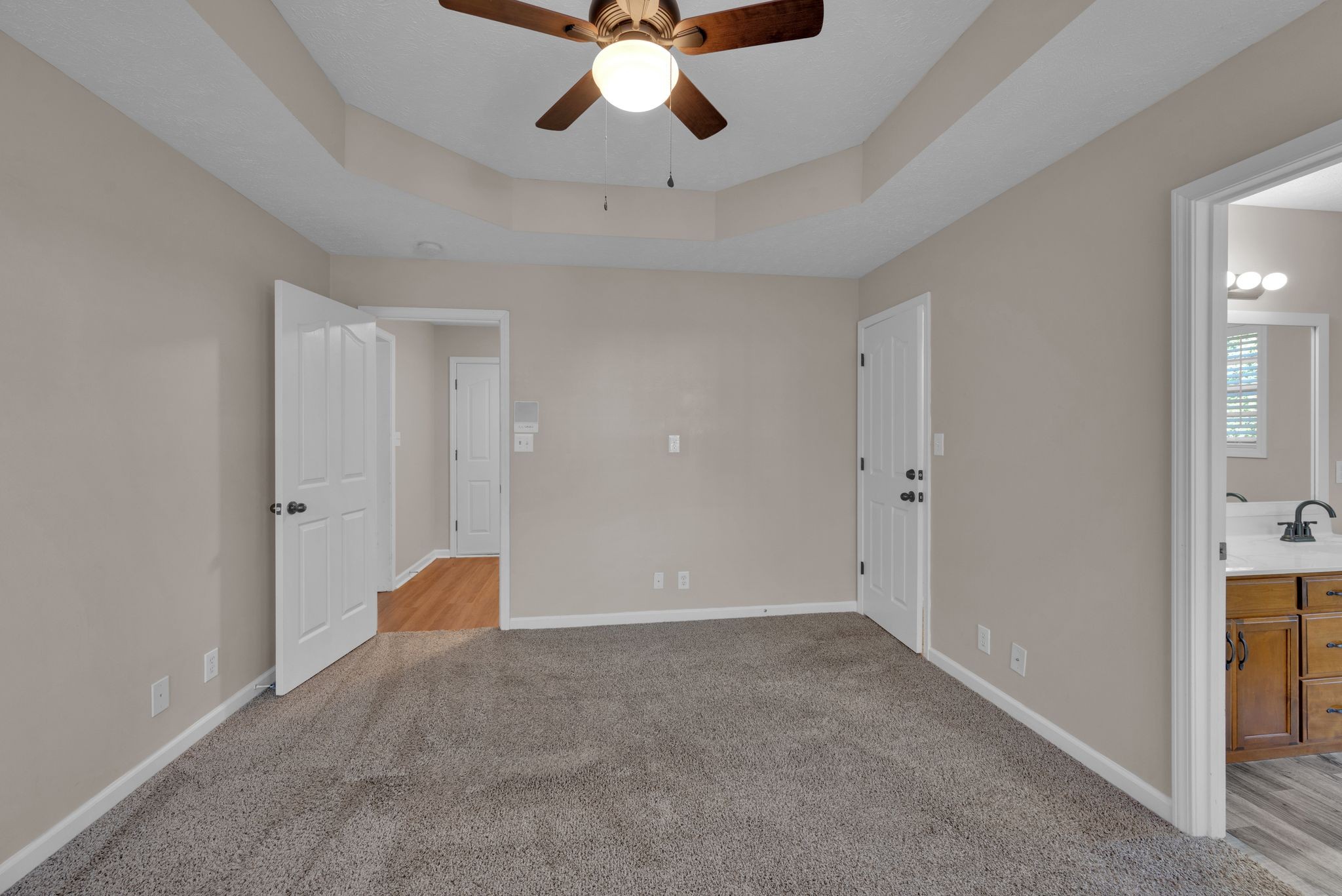 669 Deer Ridge Dr