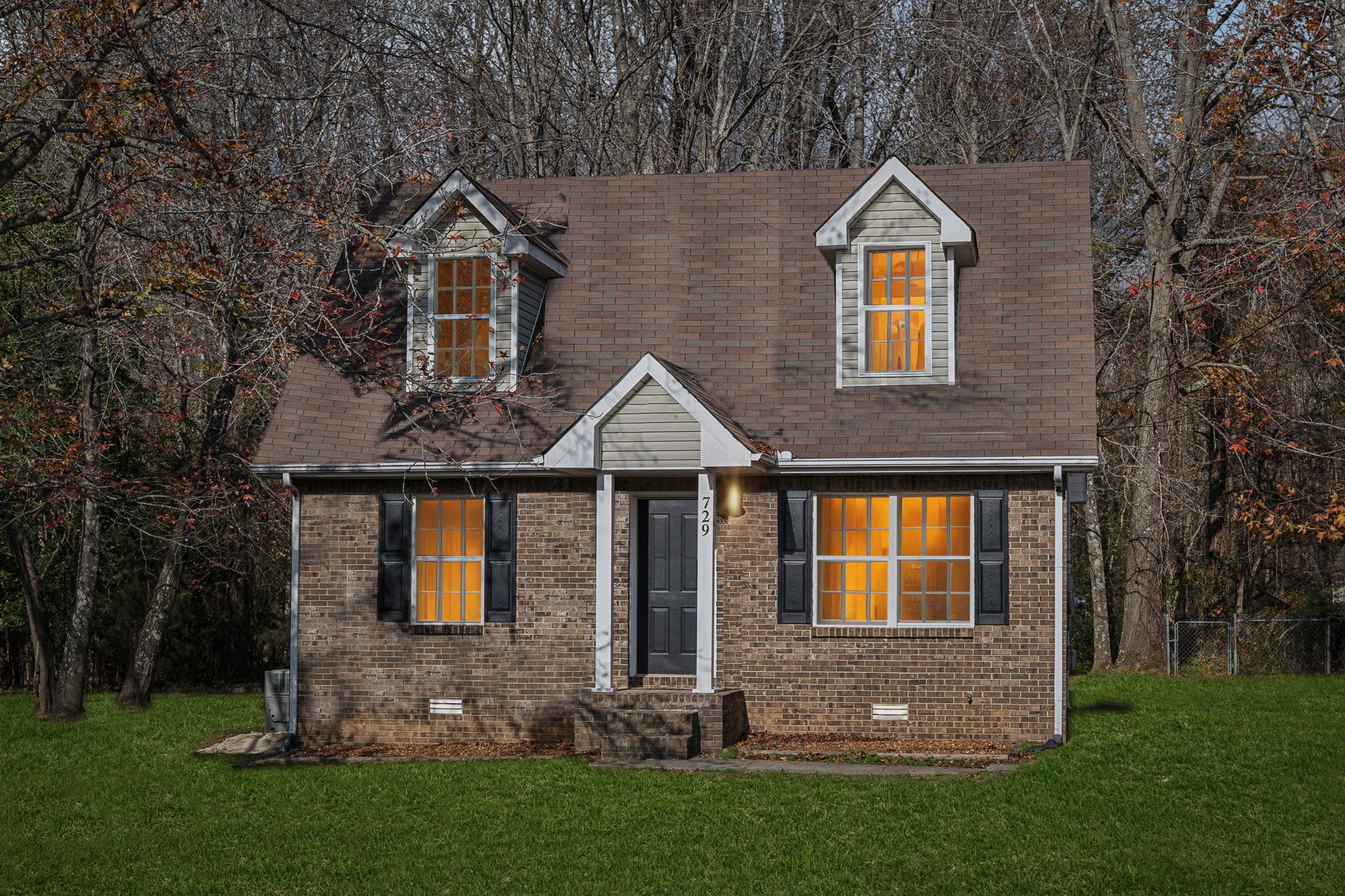 729 Spees Dr