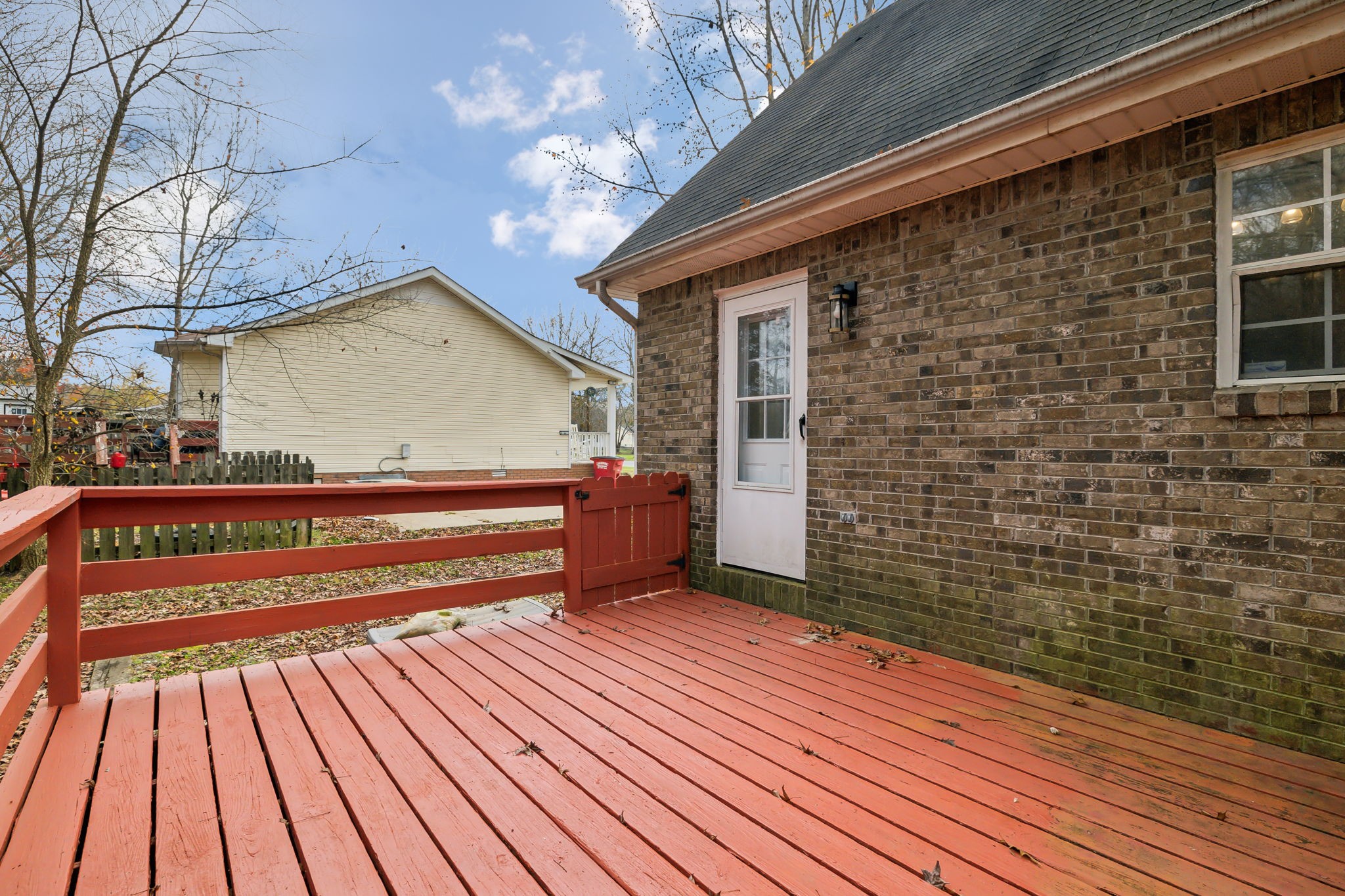 729 Spees Dr