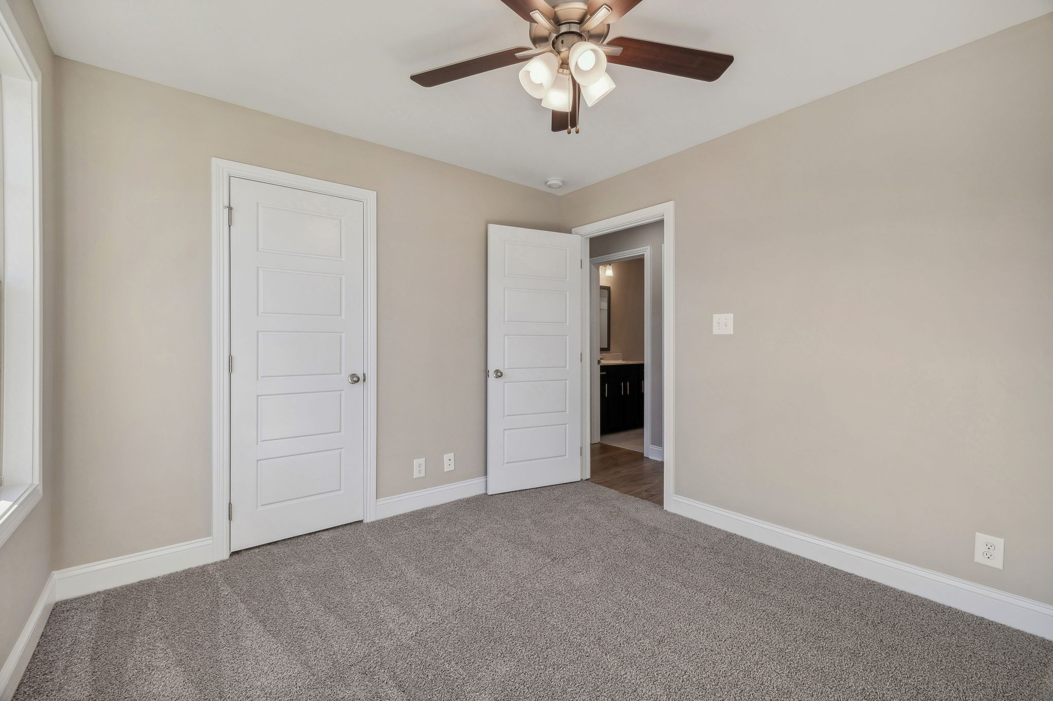 106 Ralph Ct