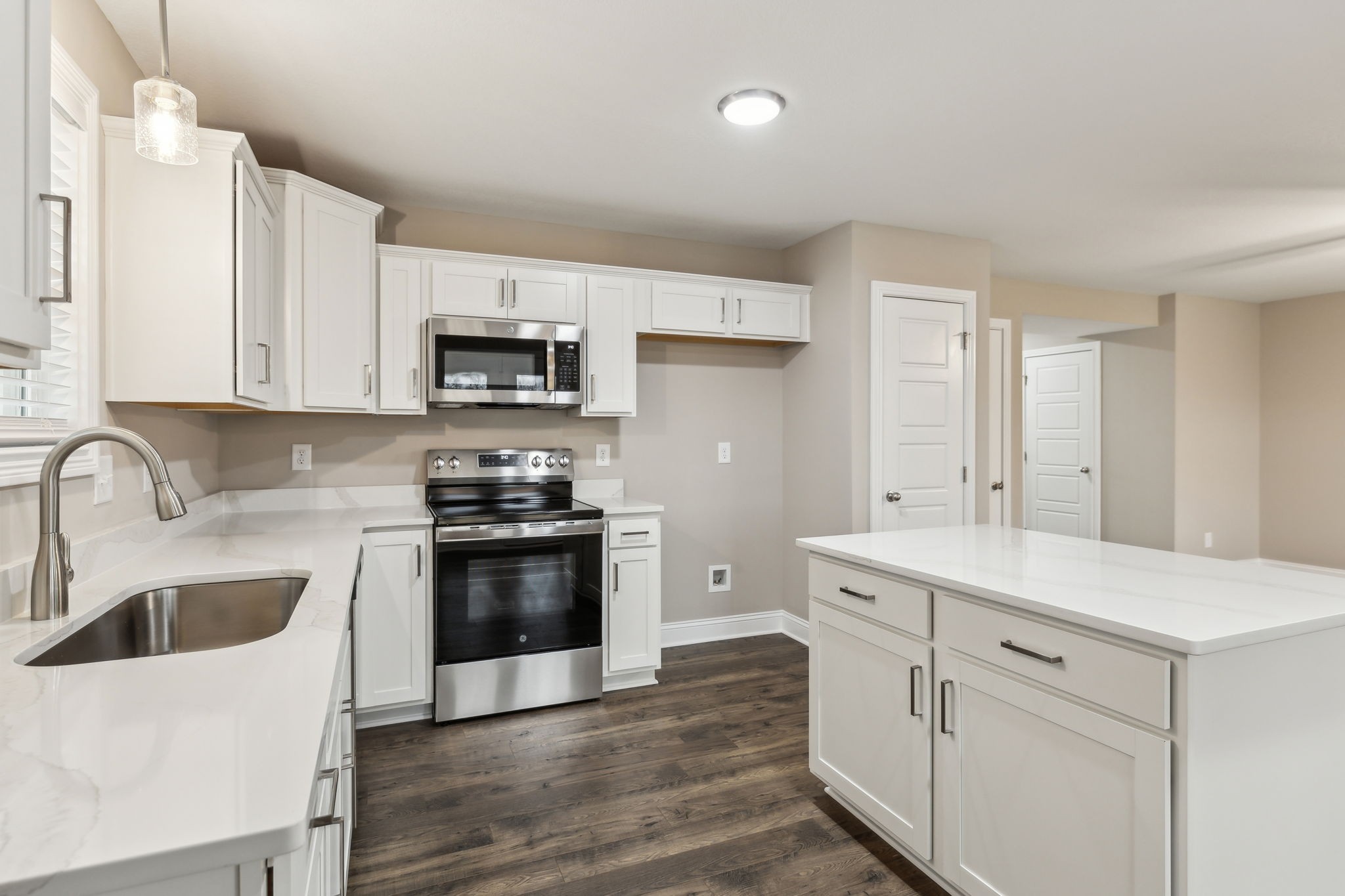 157 Cardinal Creek