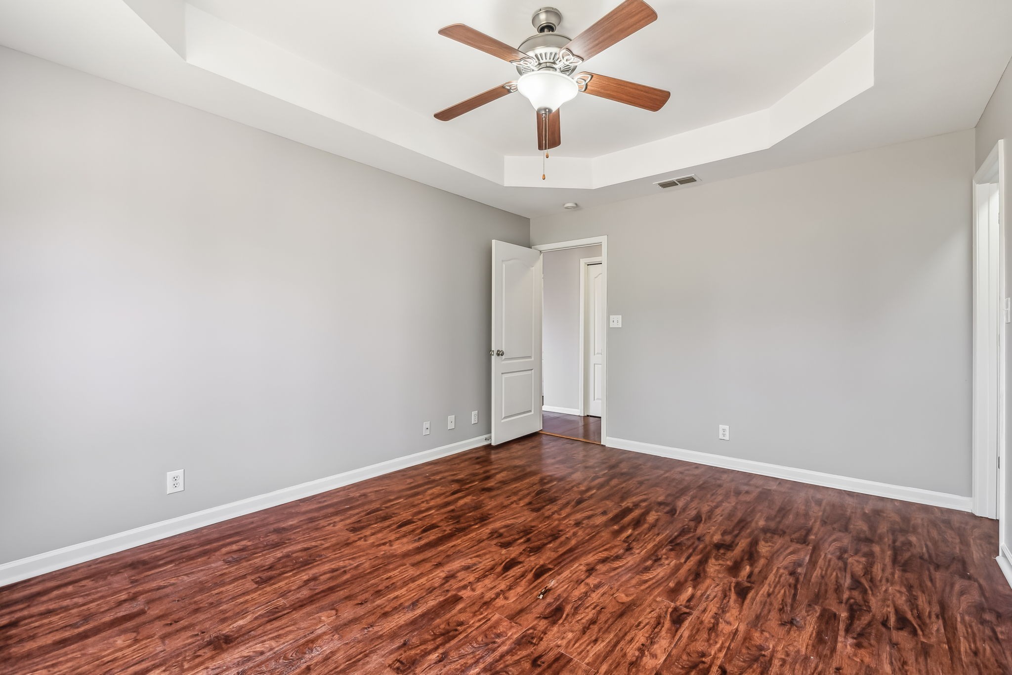 3725 Nadia Dr