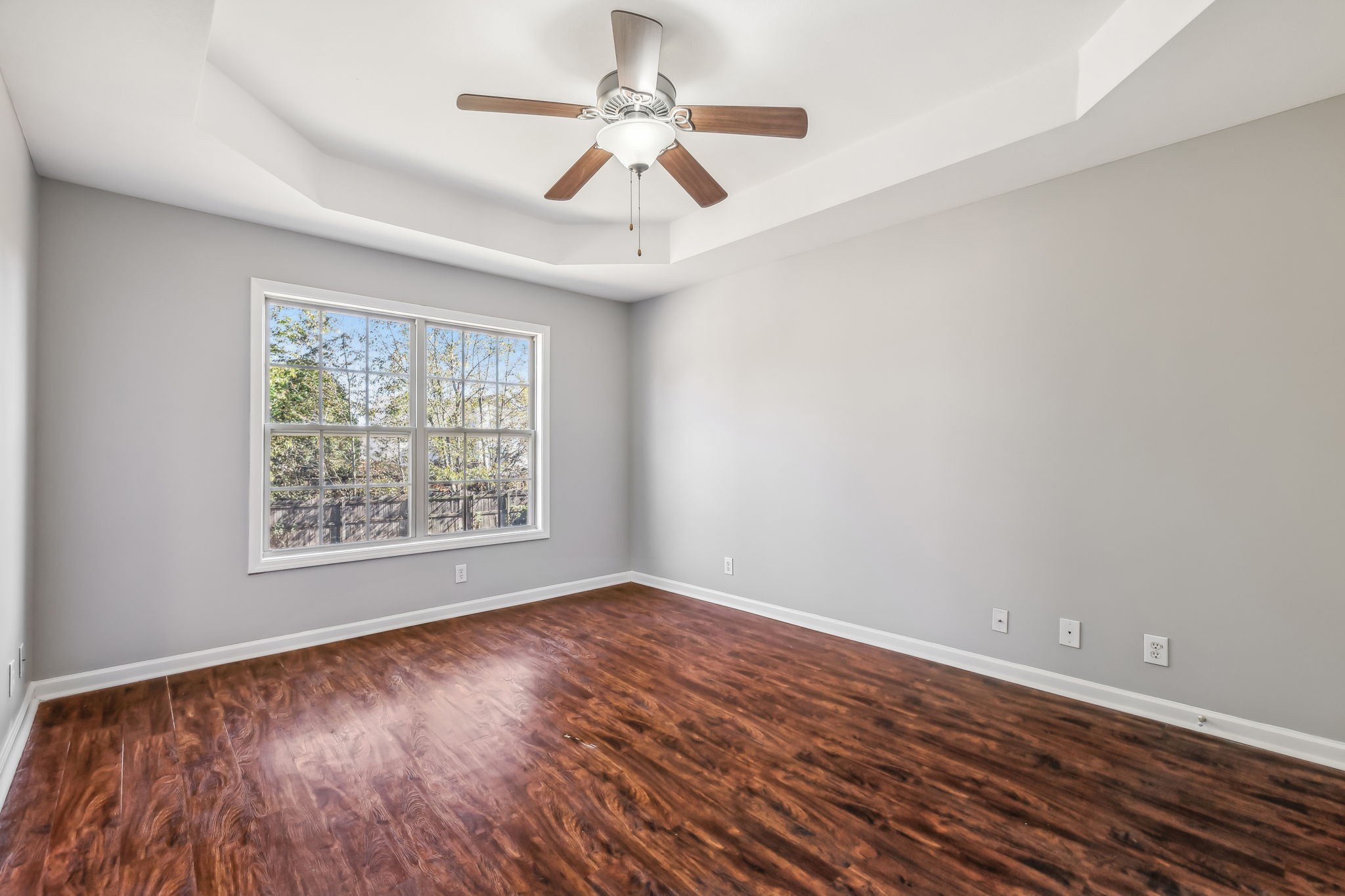 3725 Nadia Dr