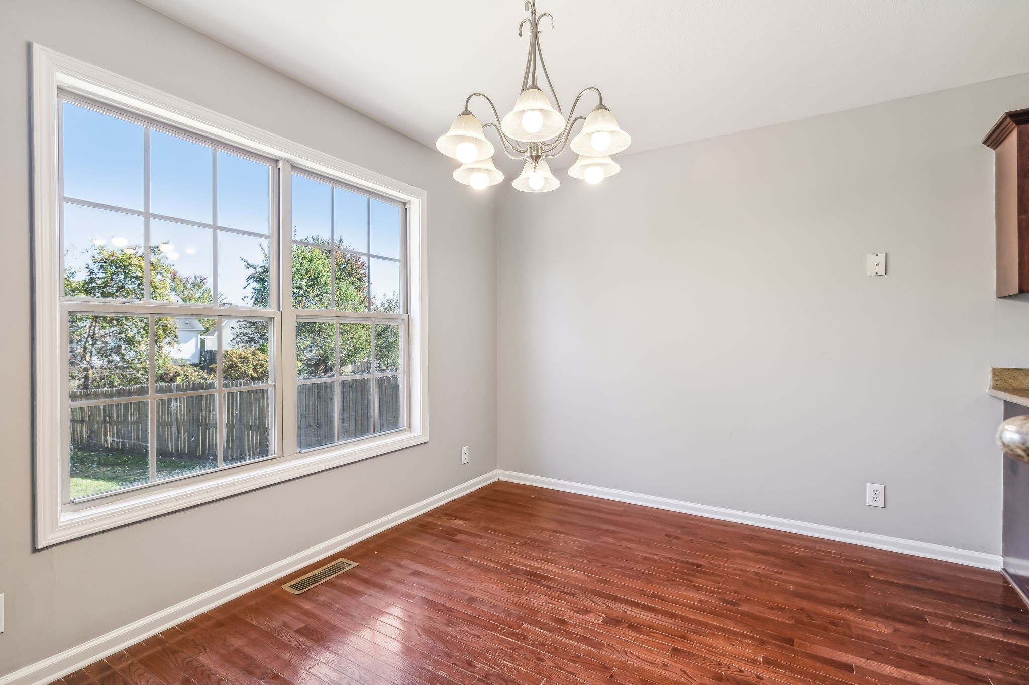 3725 Nadia Dr
