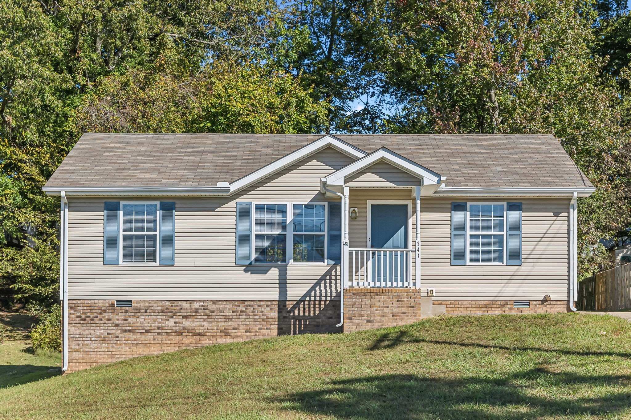 341 Donna Dr