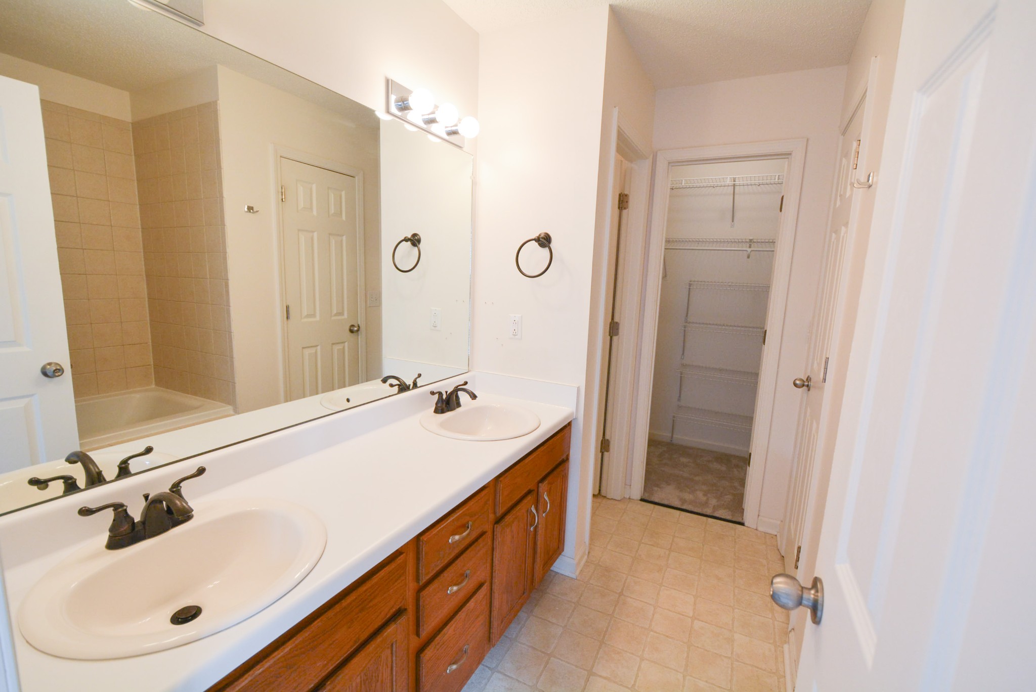 1645 Cedar Springs Ct
