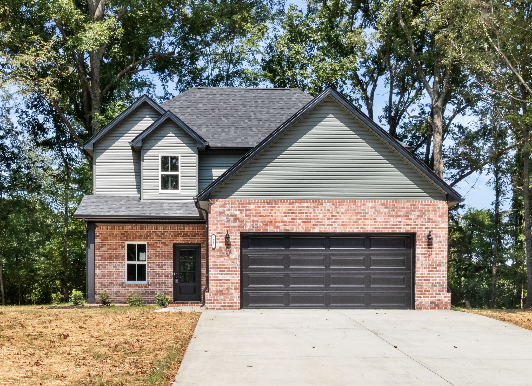 216 Lewis Grant Rd
