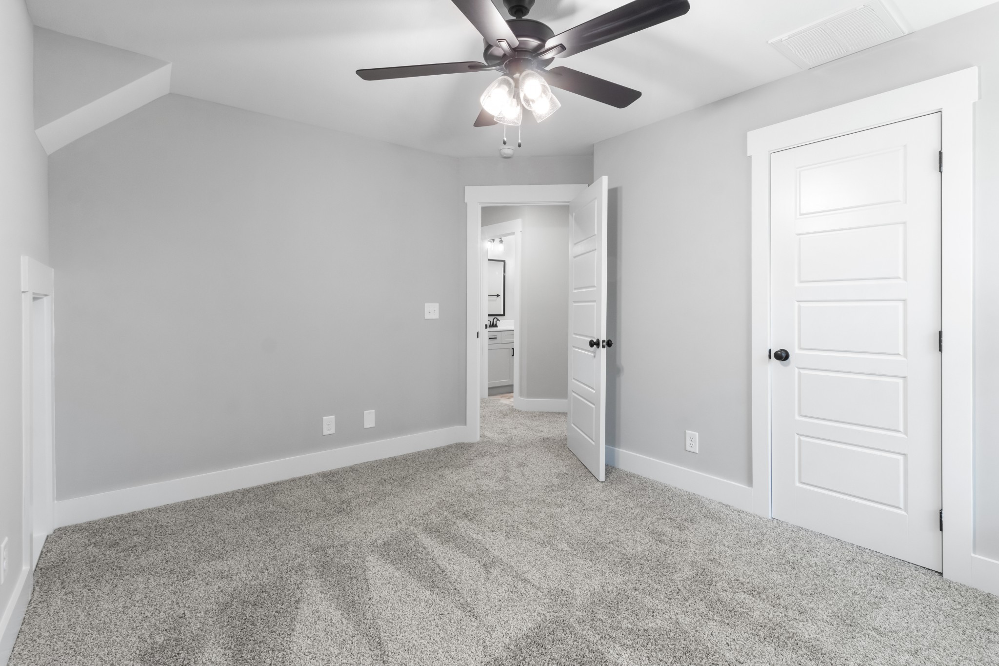 216 Lewis Grant Rd