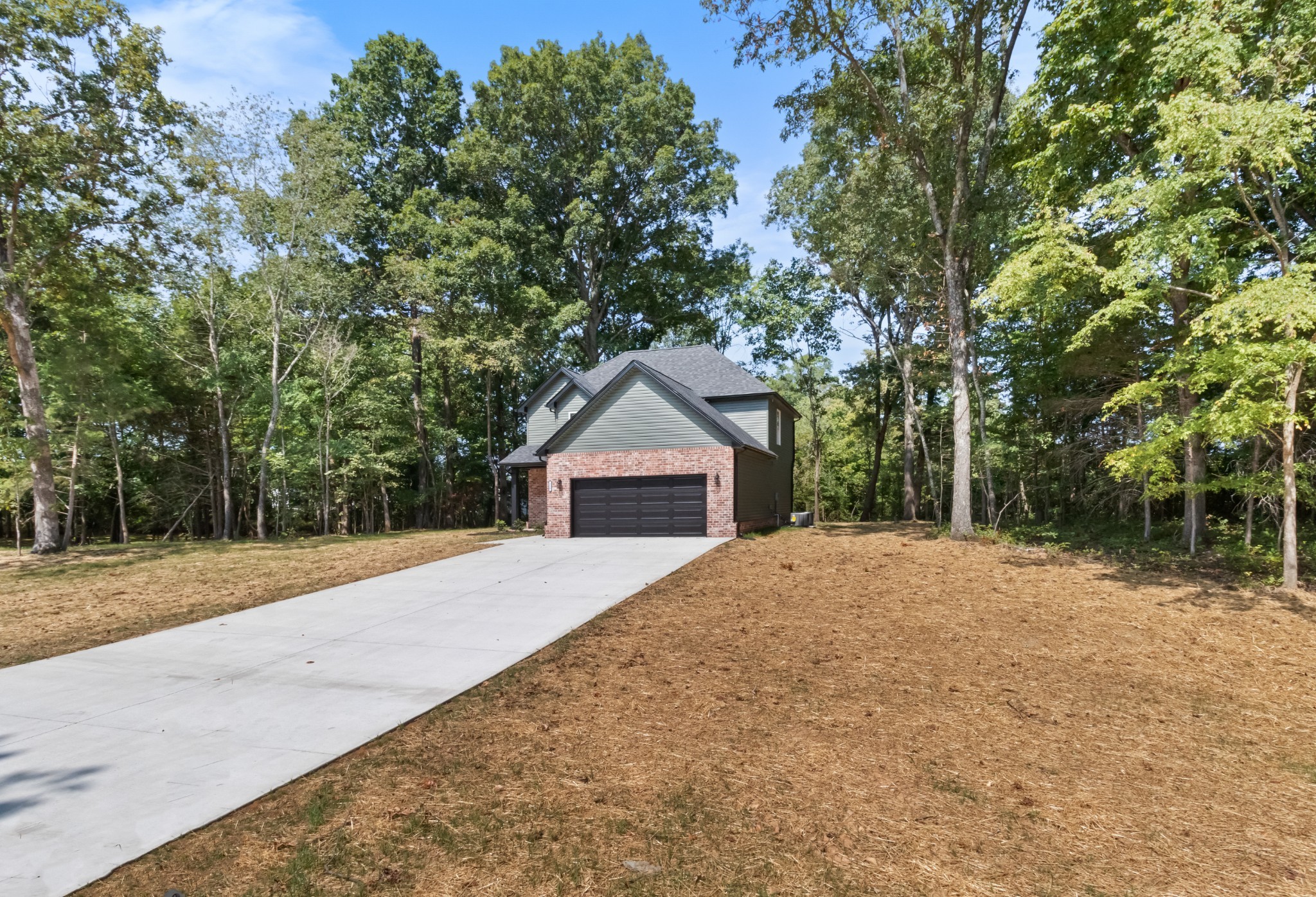 216 Lewis Grant Rd