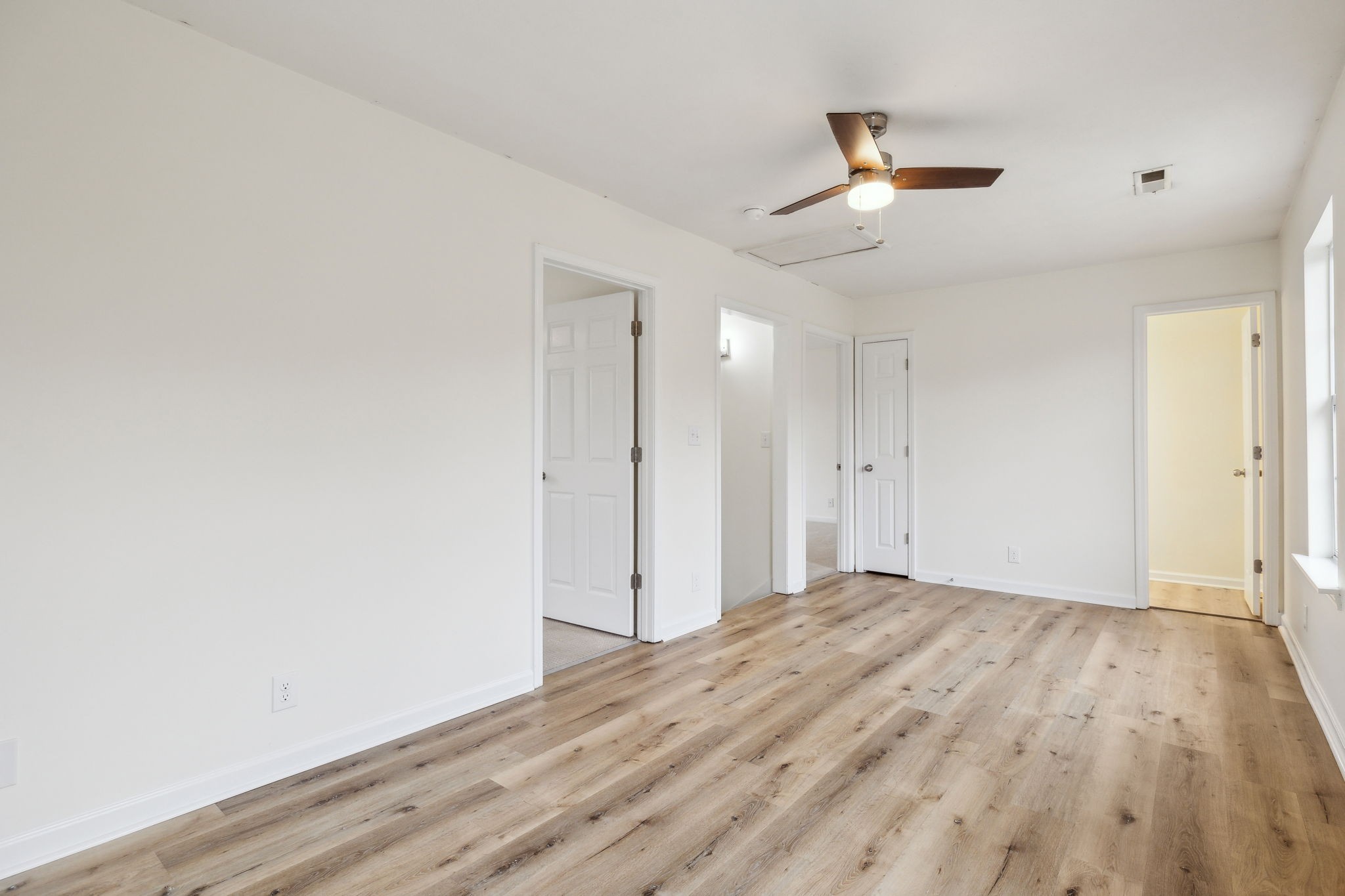 223 Senator Dr