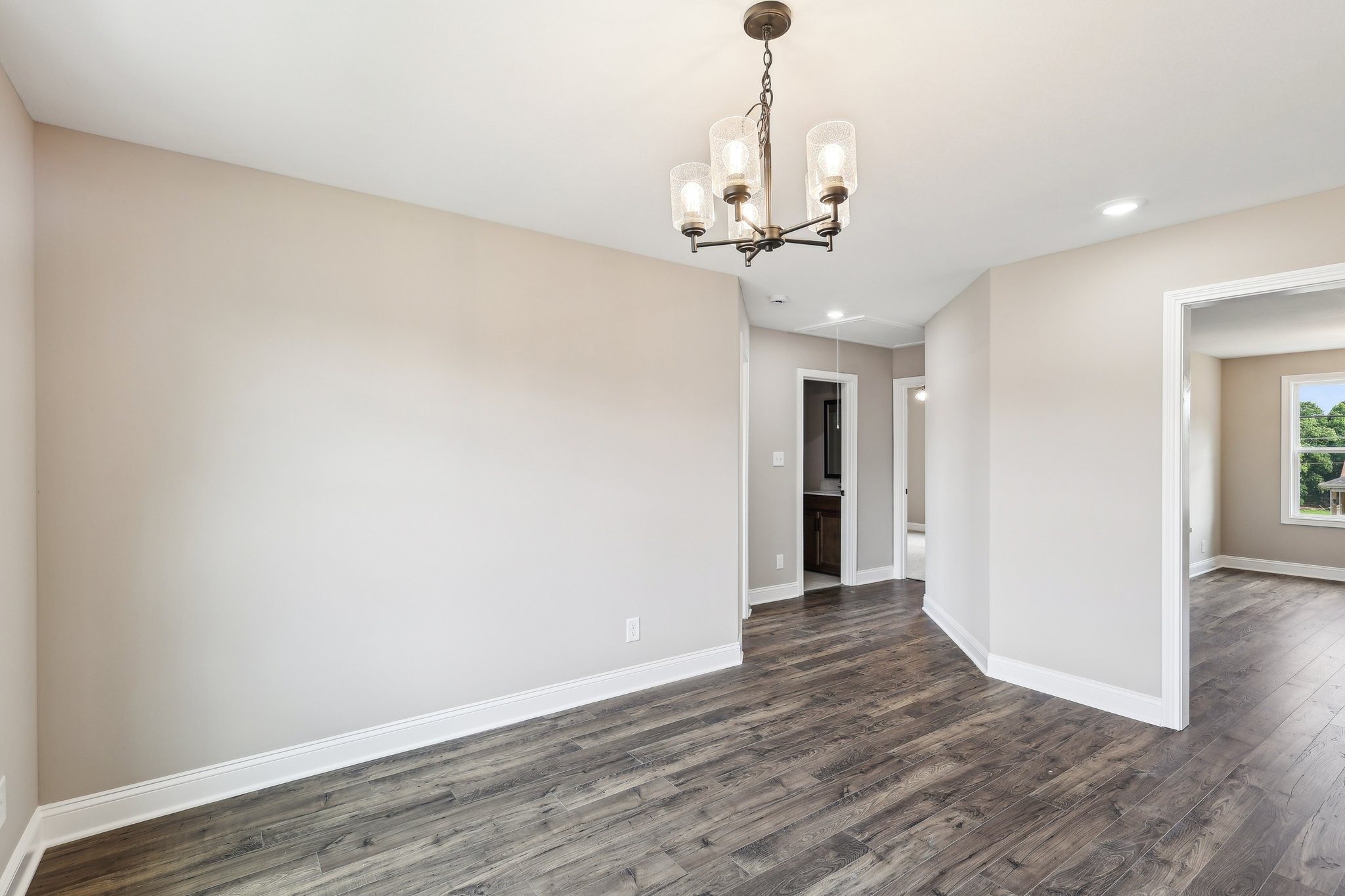 147 Cardinal Creek