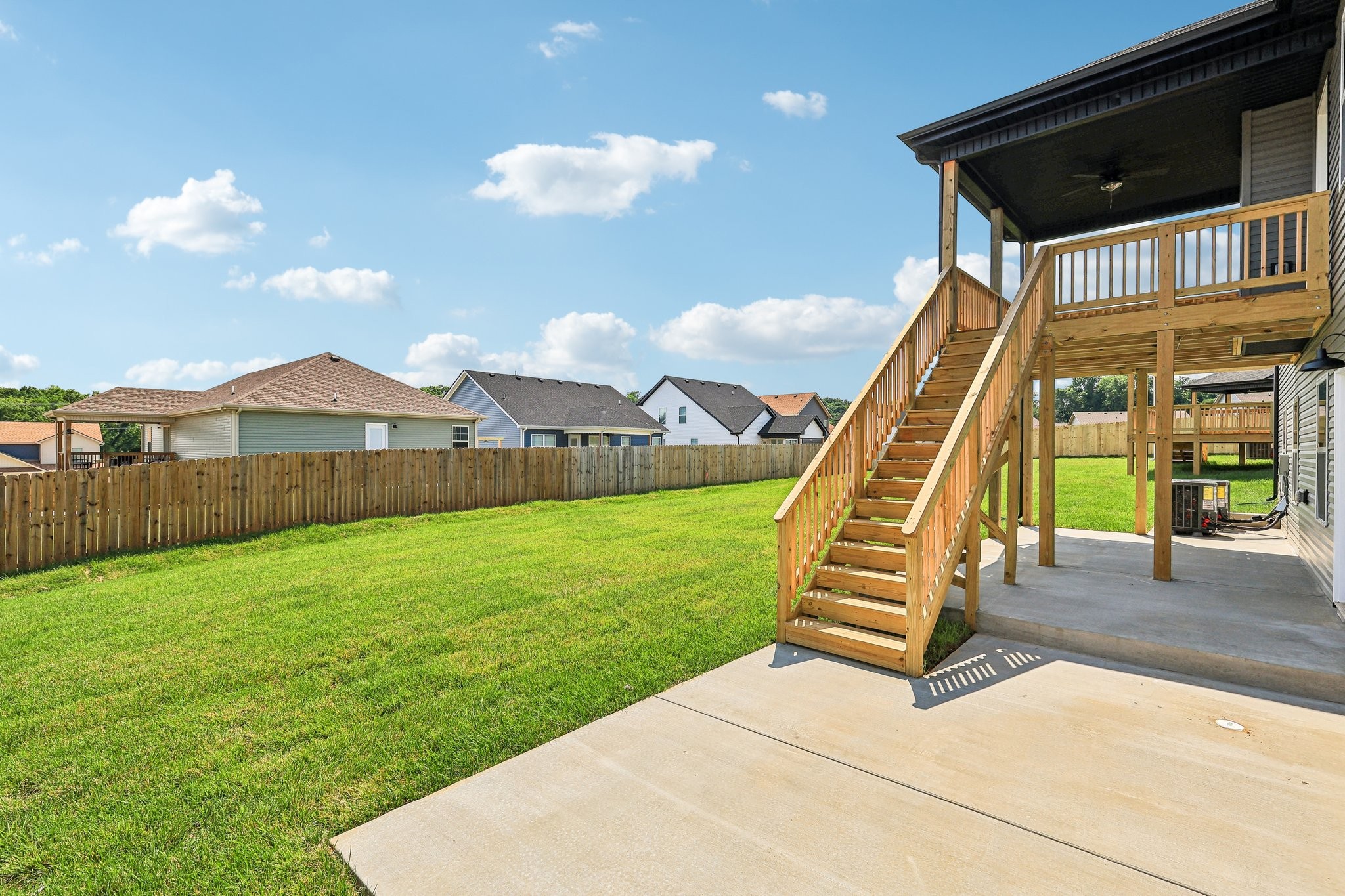 147 Cardinal Creek