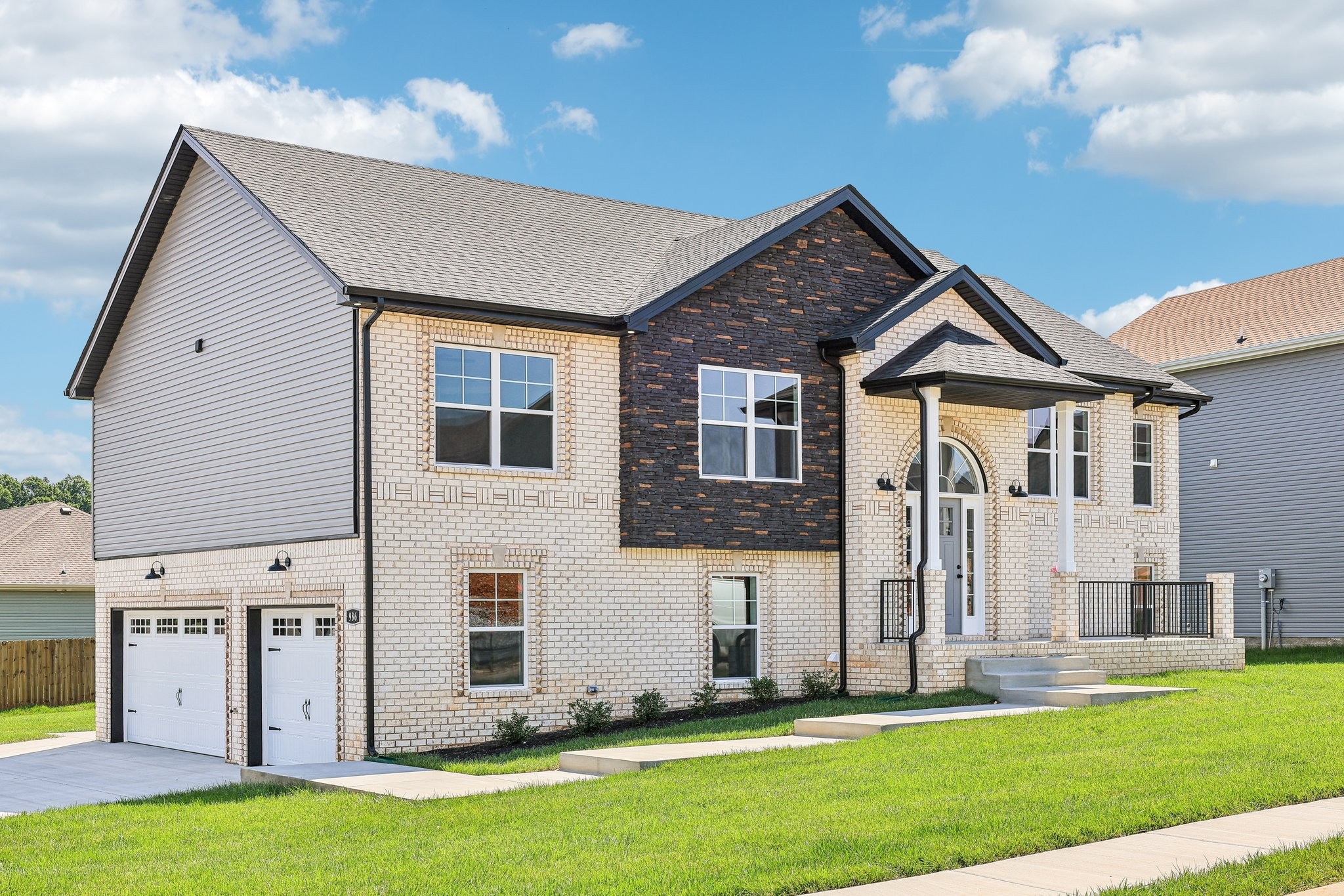 147 Cardinal Creek
