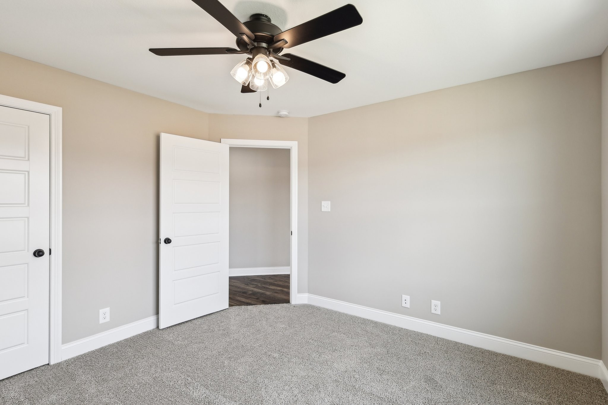 147 Cardinal Creek
