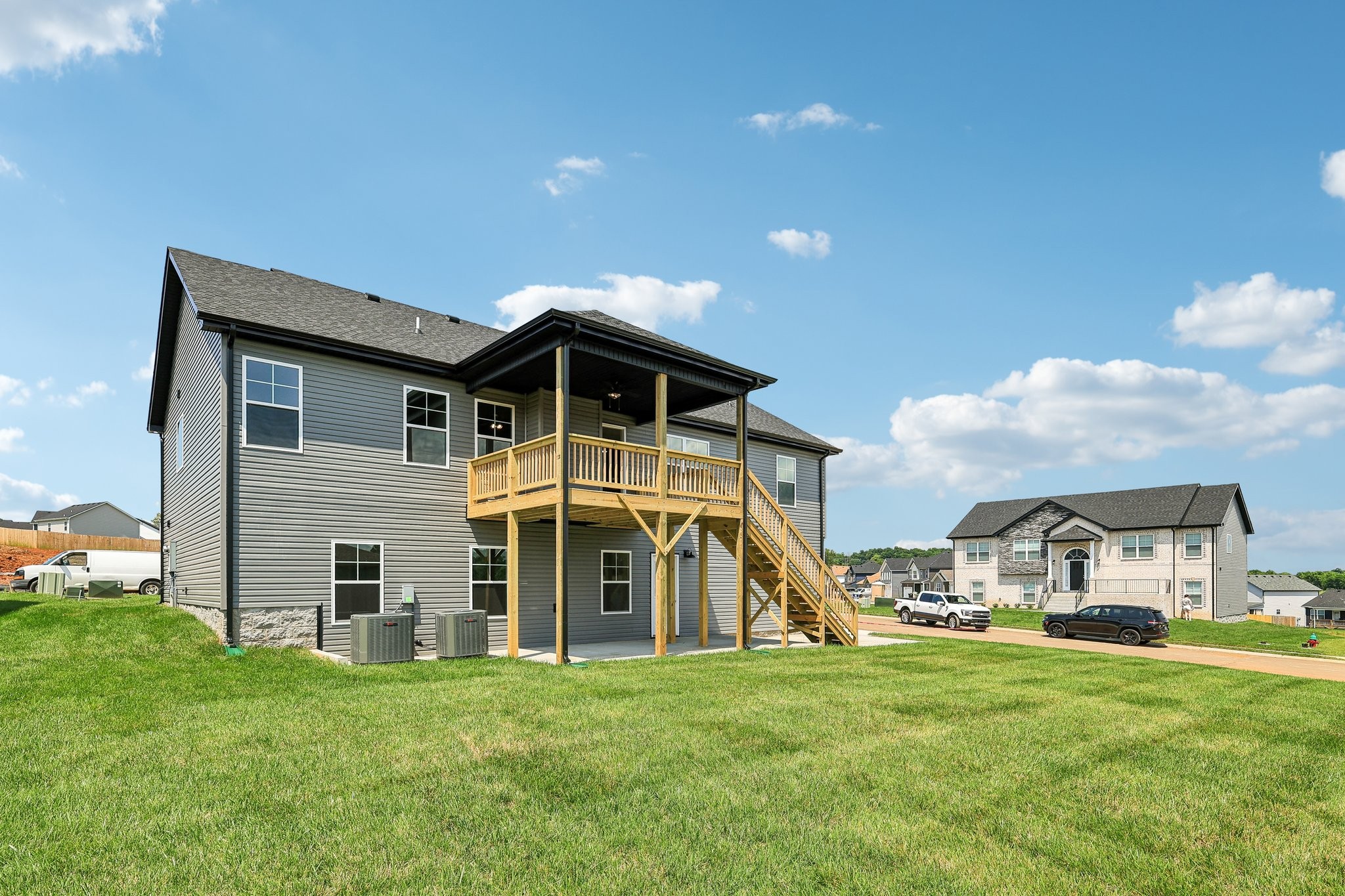 147 Cardinal Creek