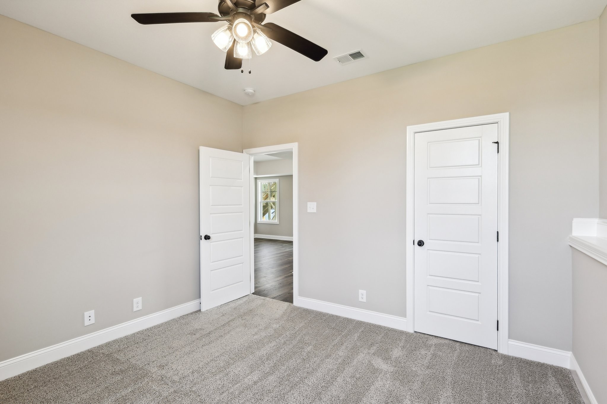 147 Cardinal Creek