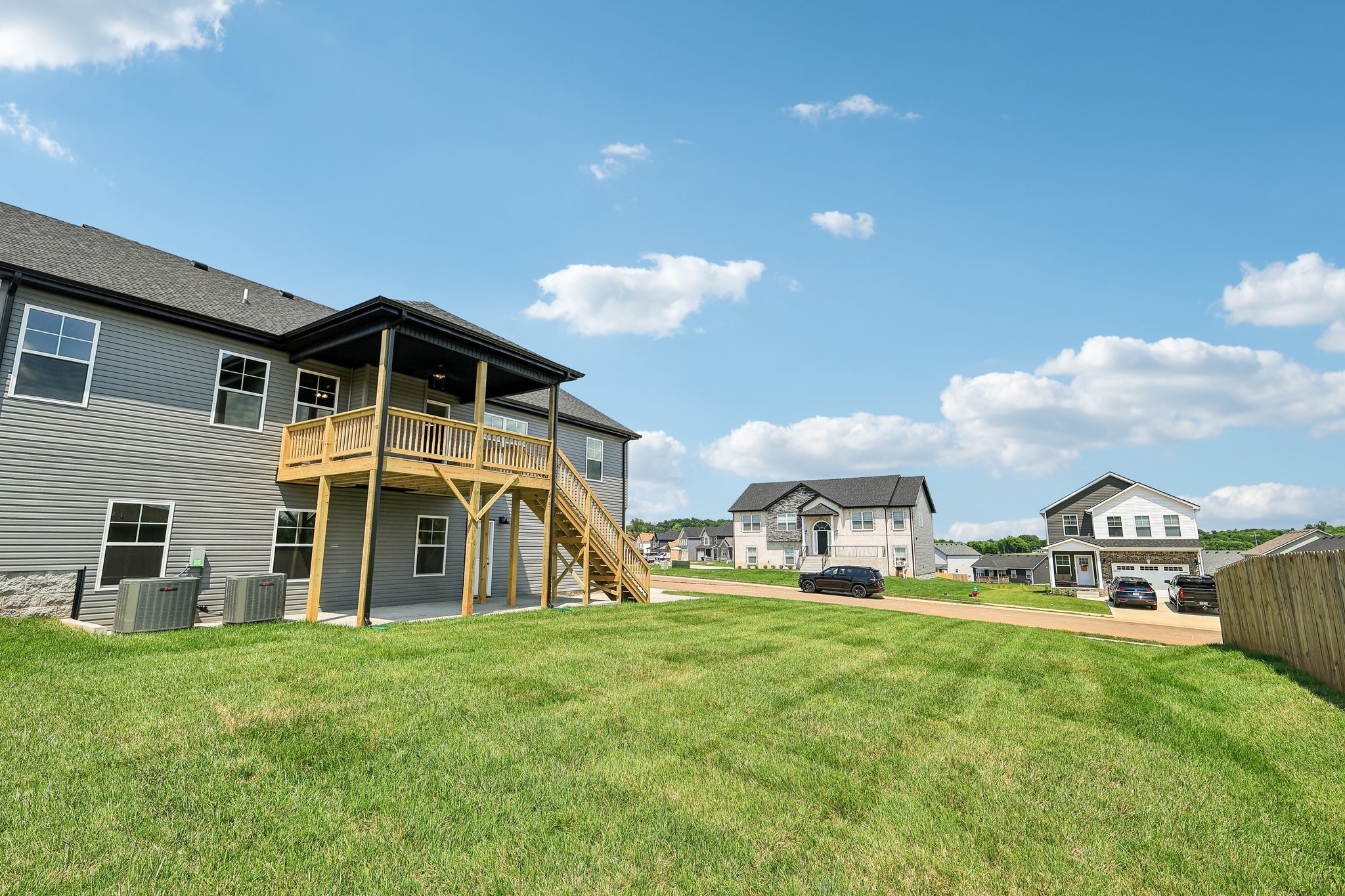 147 Cardinal Creek