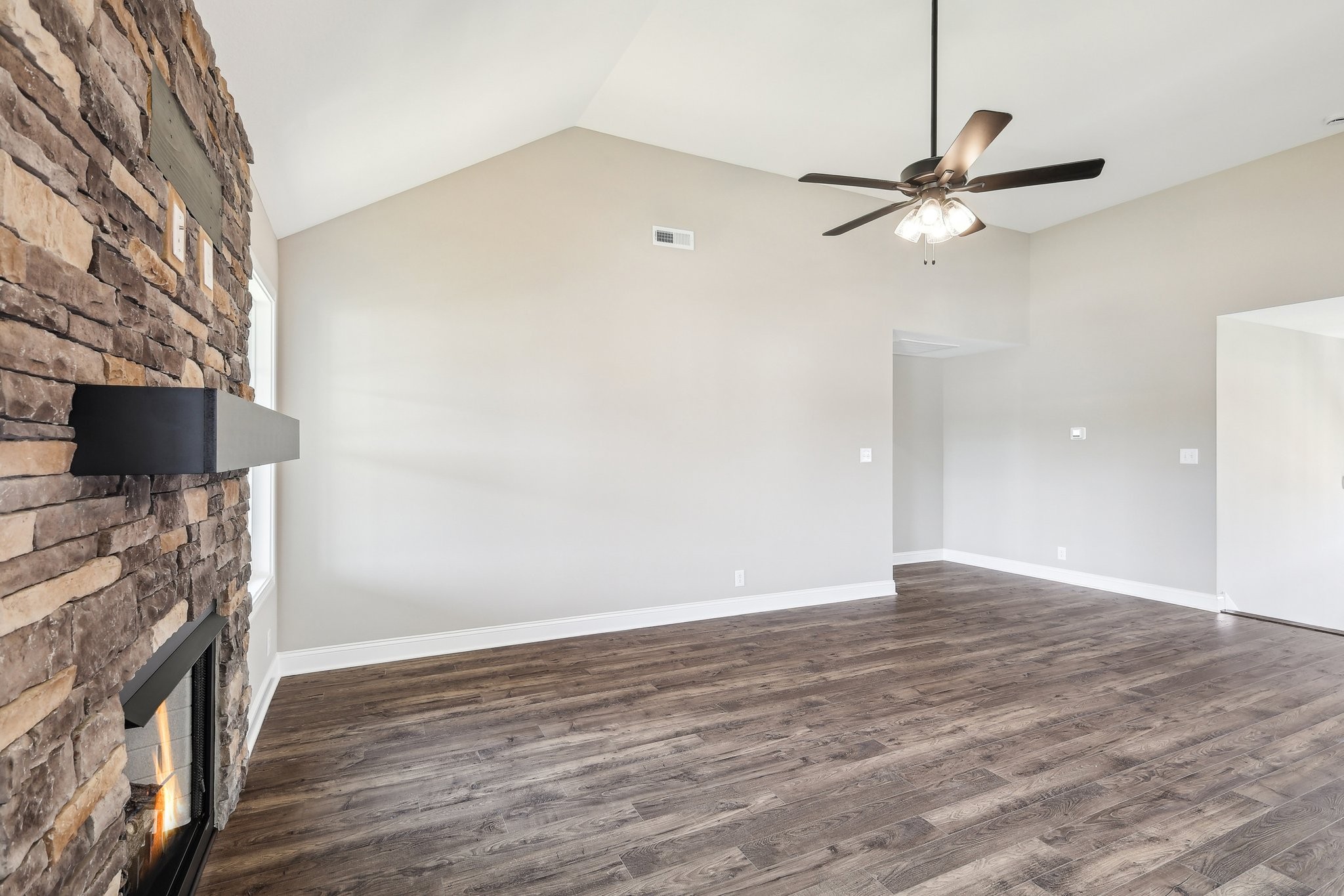 147 Cardinal Creek