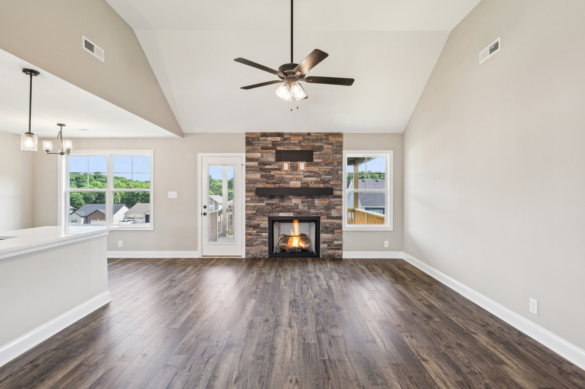 147 Cardinal Creek