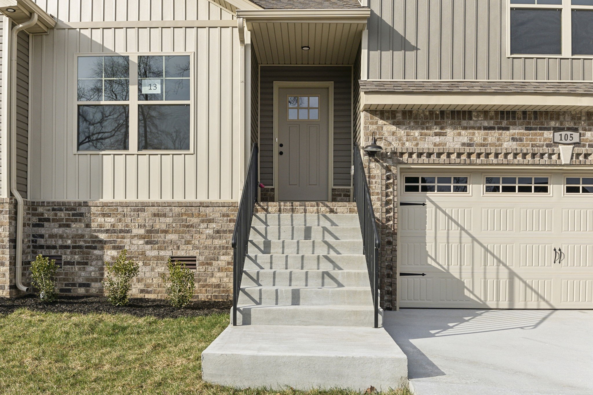 105 Roadrunner Ct