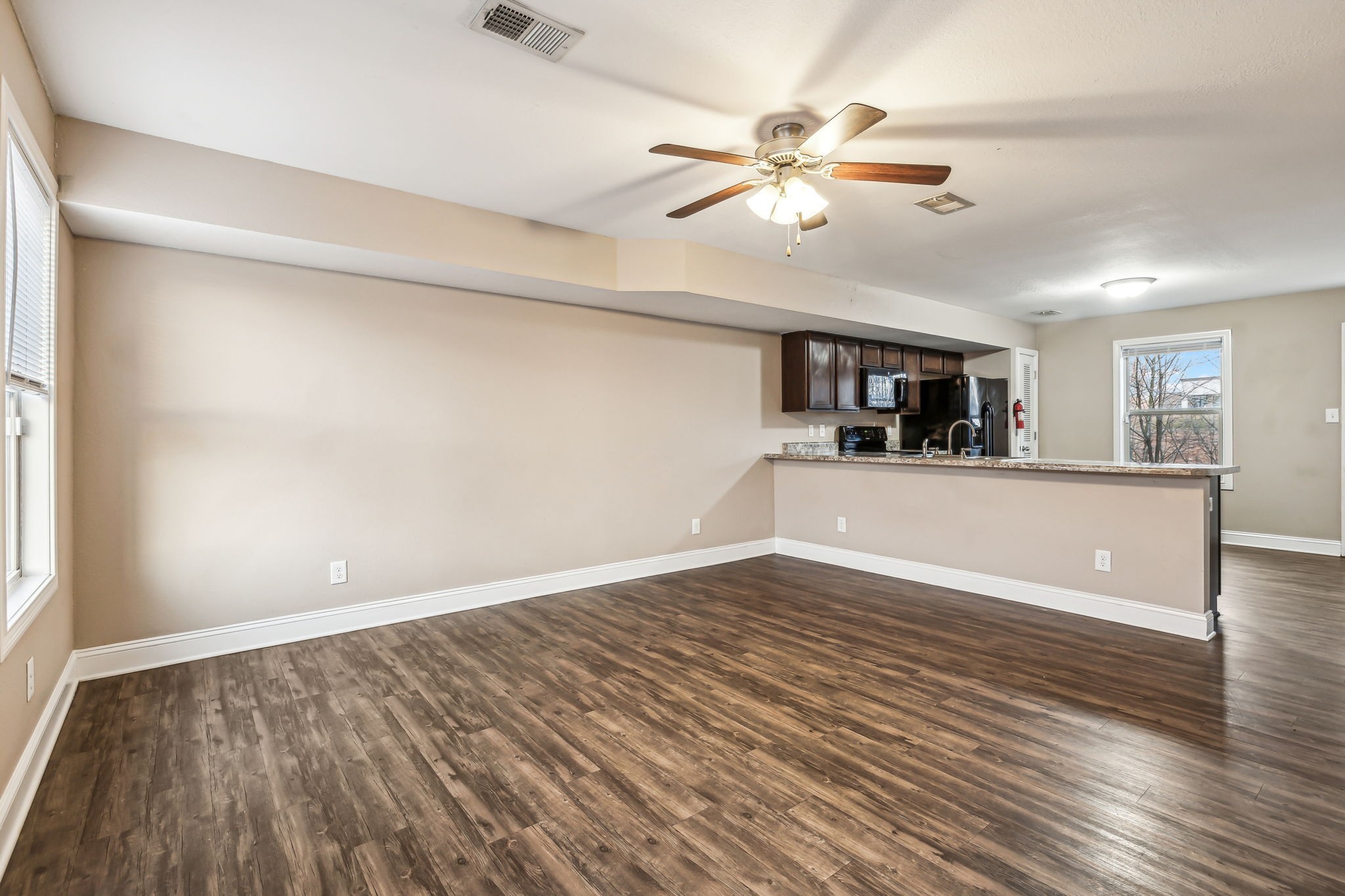 1709 Manning Dr
