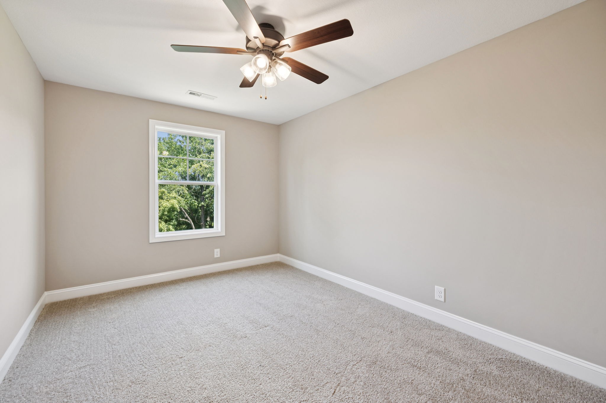 1304 Racker Dr