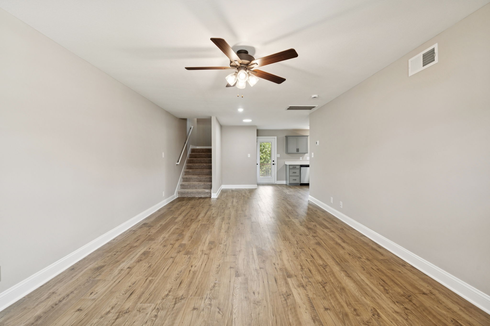 1304 Racker Dr