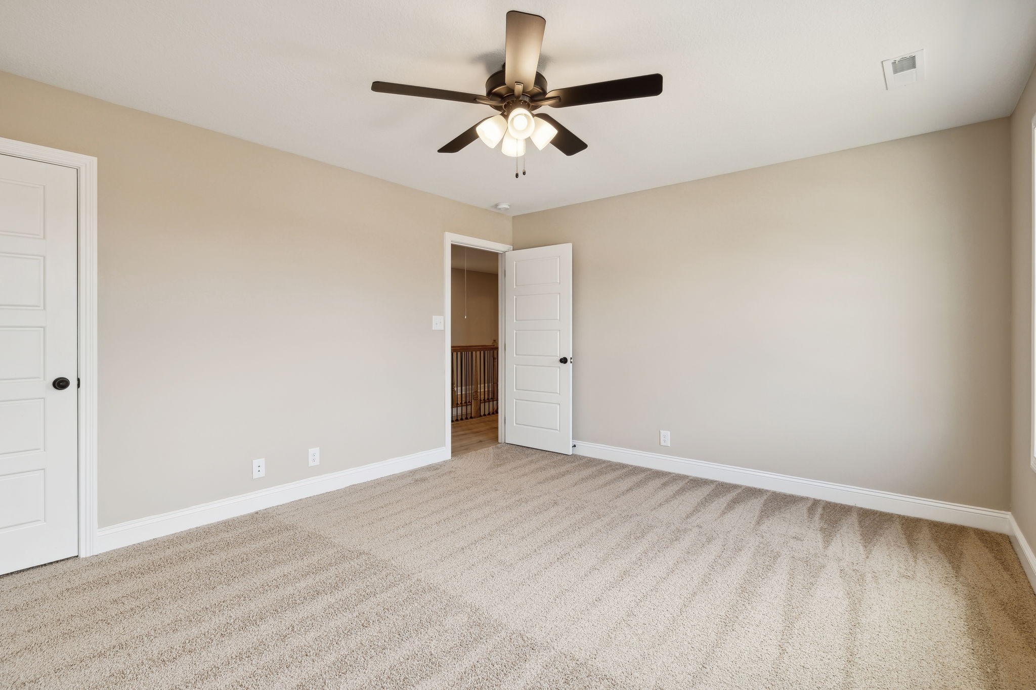 1029 Tufnel Dr