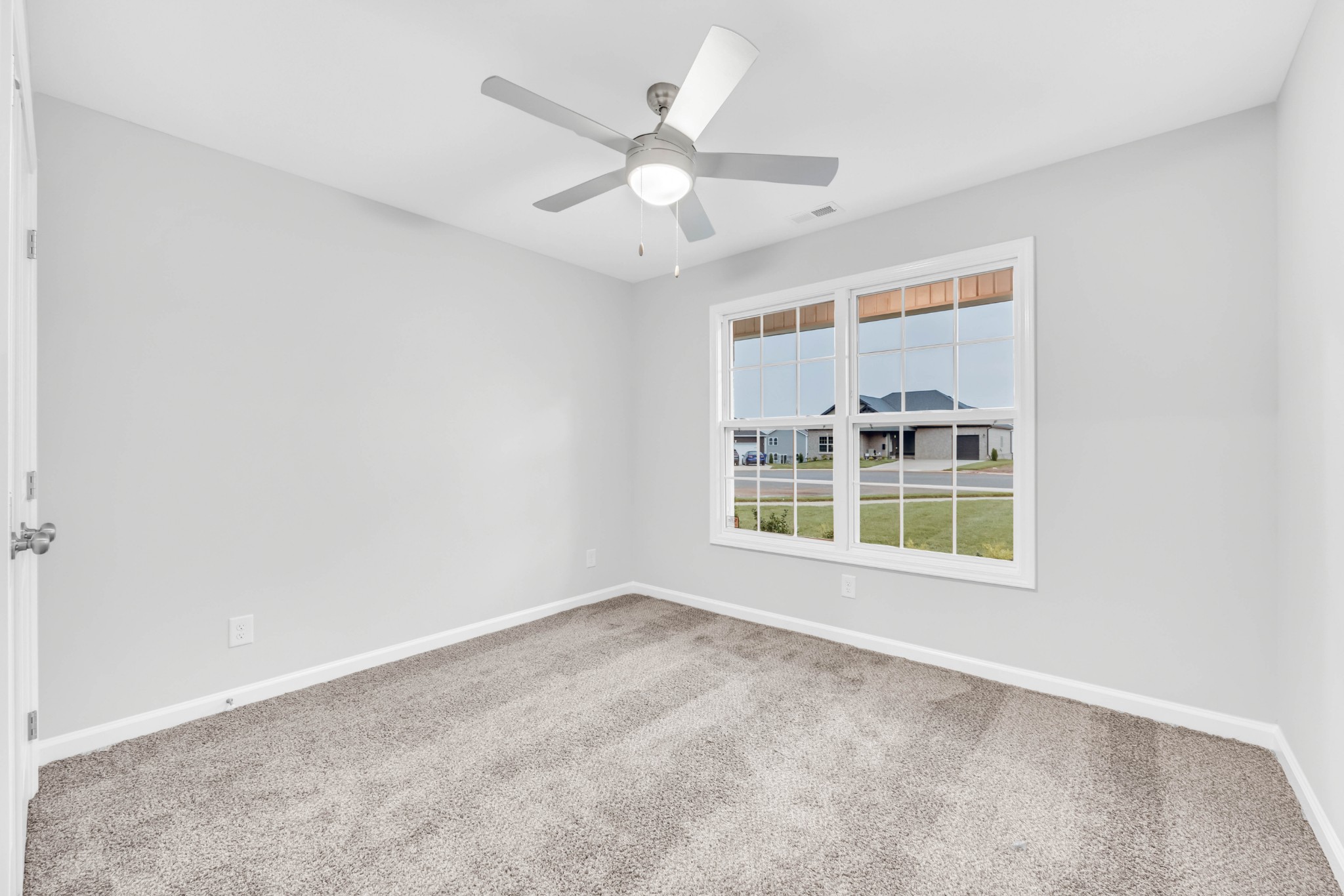 383 Kingland Ln