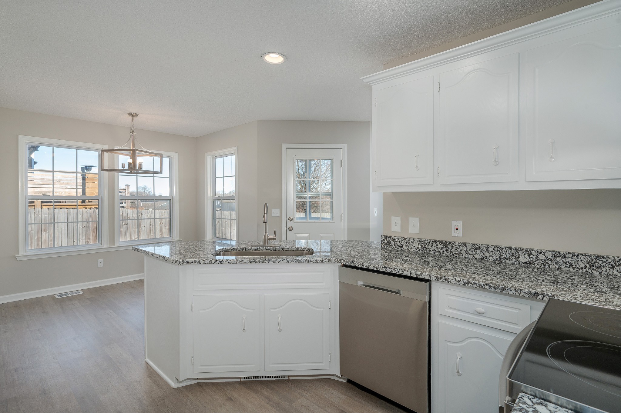 3505 Torrington Ln