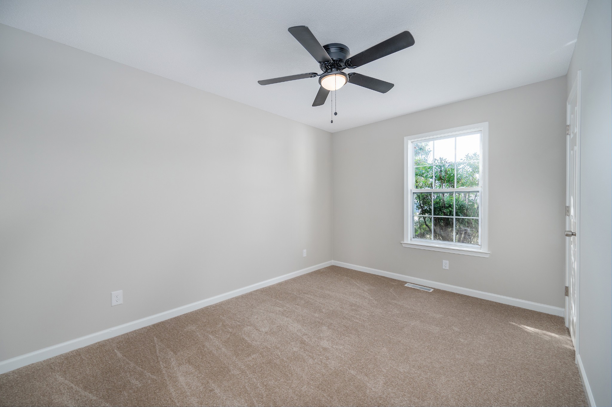 3505 Torrington Ln