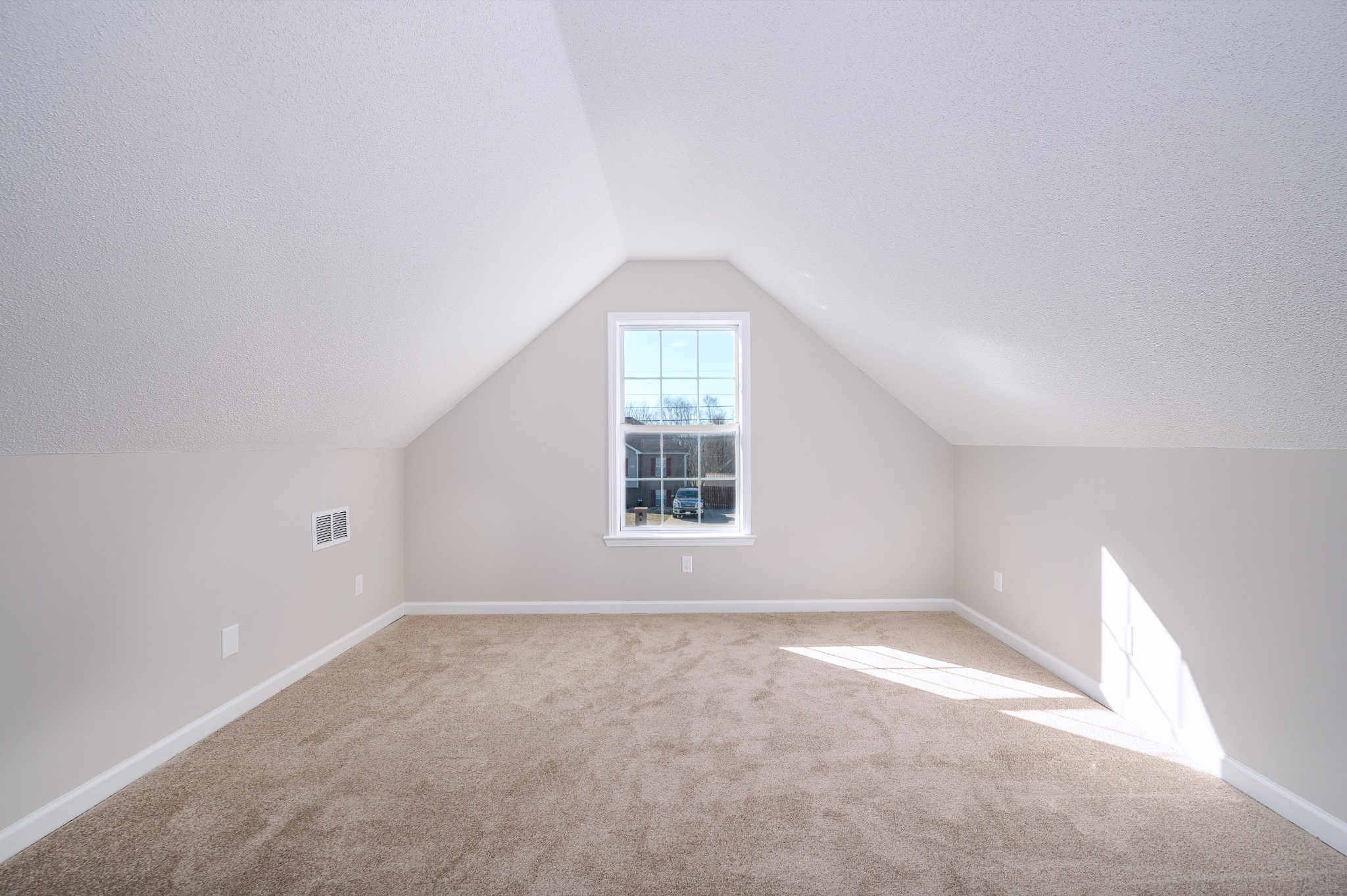 3505 Torrington Ln