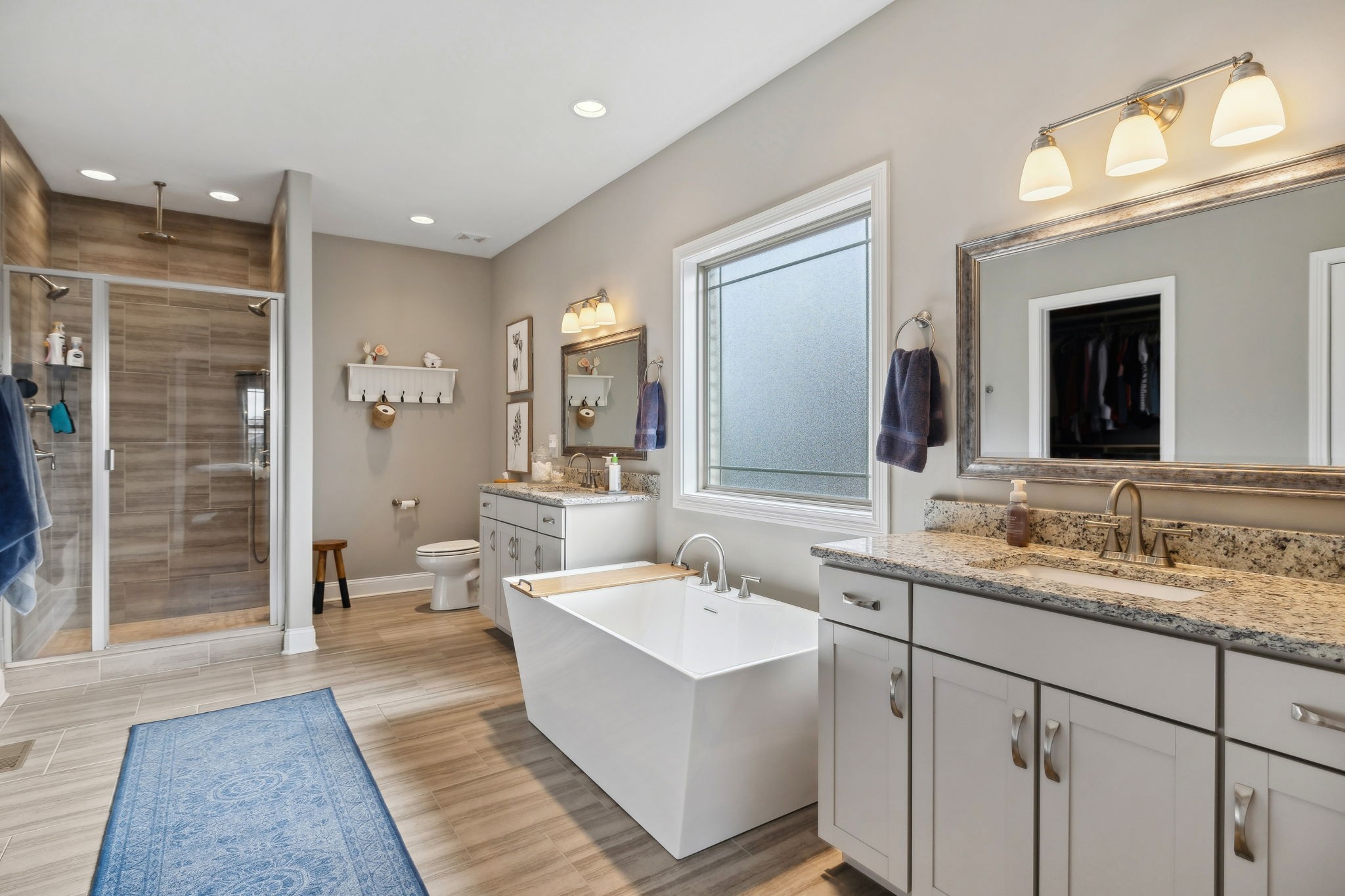 256 Fantasia Way