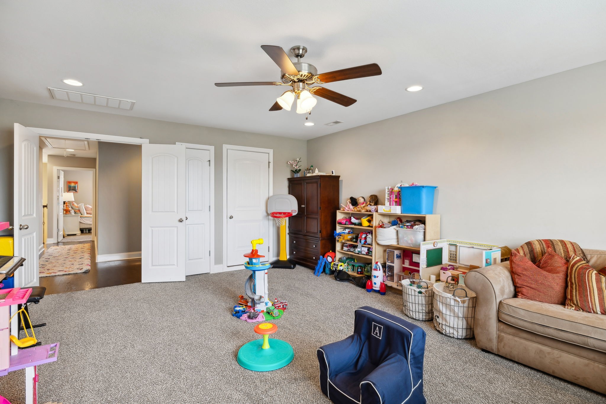 256 Fantasia Way