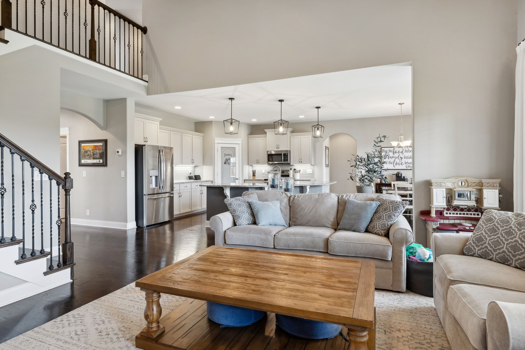 256 Fantasia Way