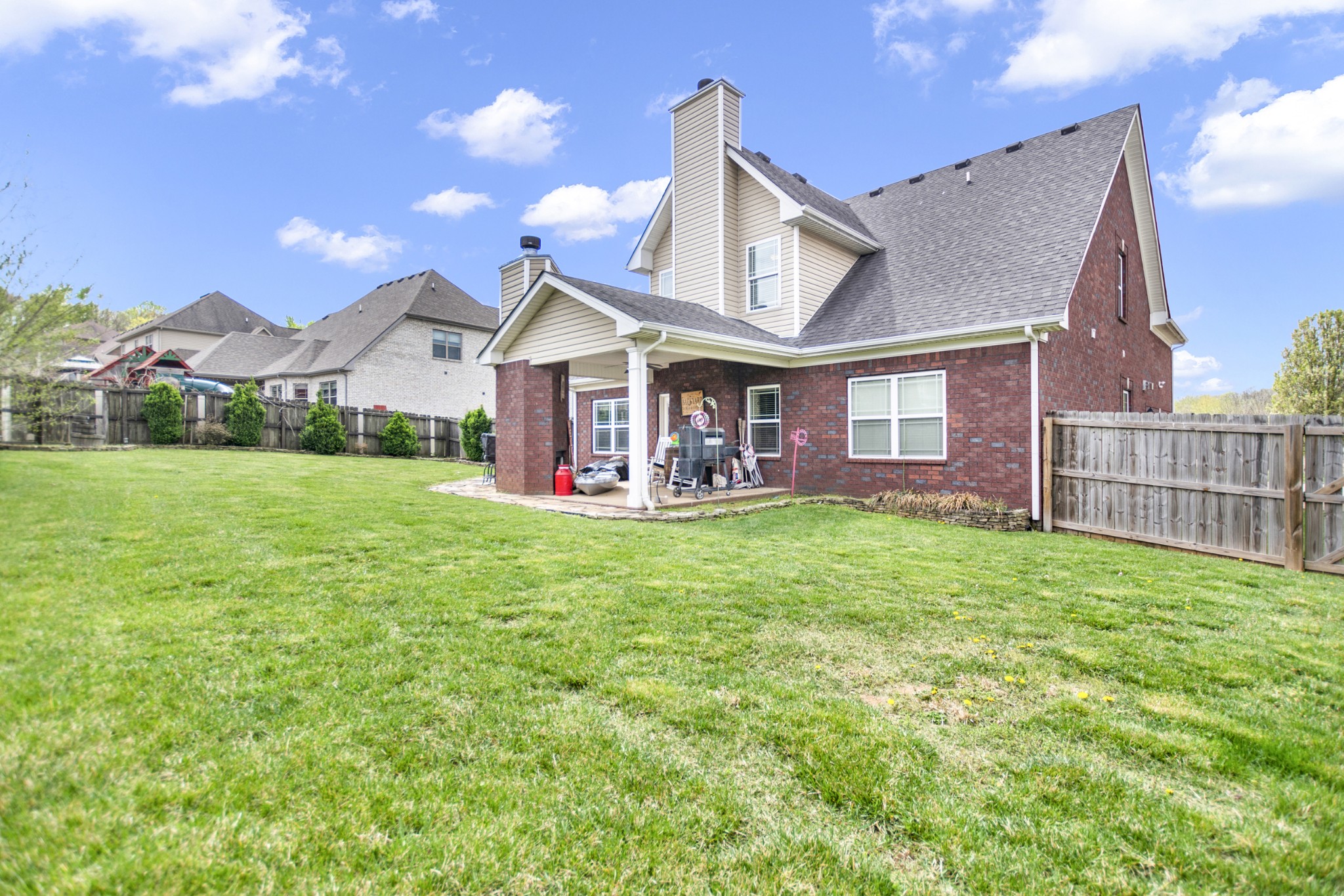 974 Terraceside Cir