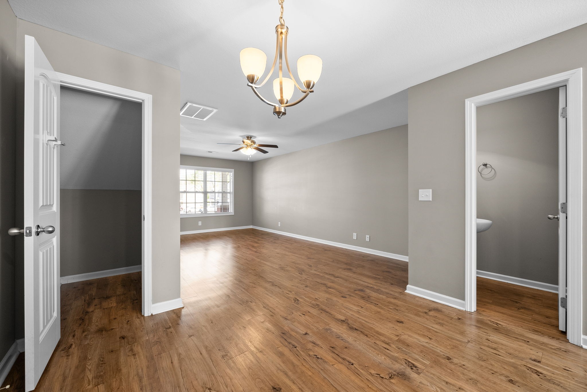 273 Alexander Blvd
