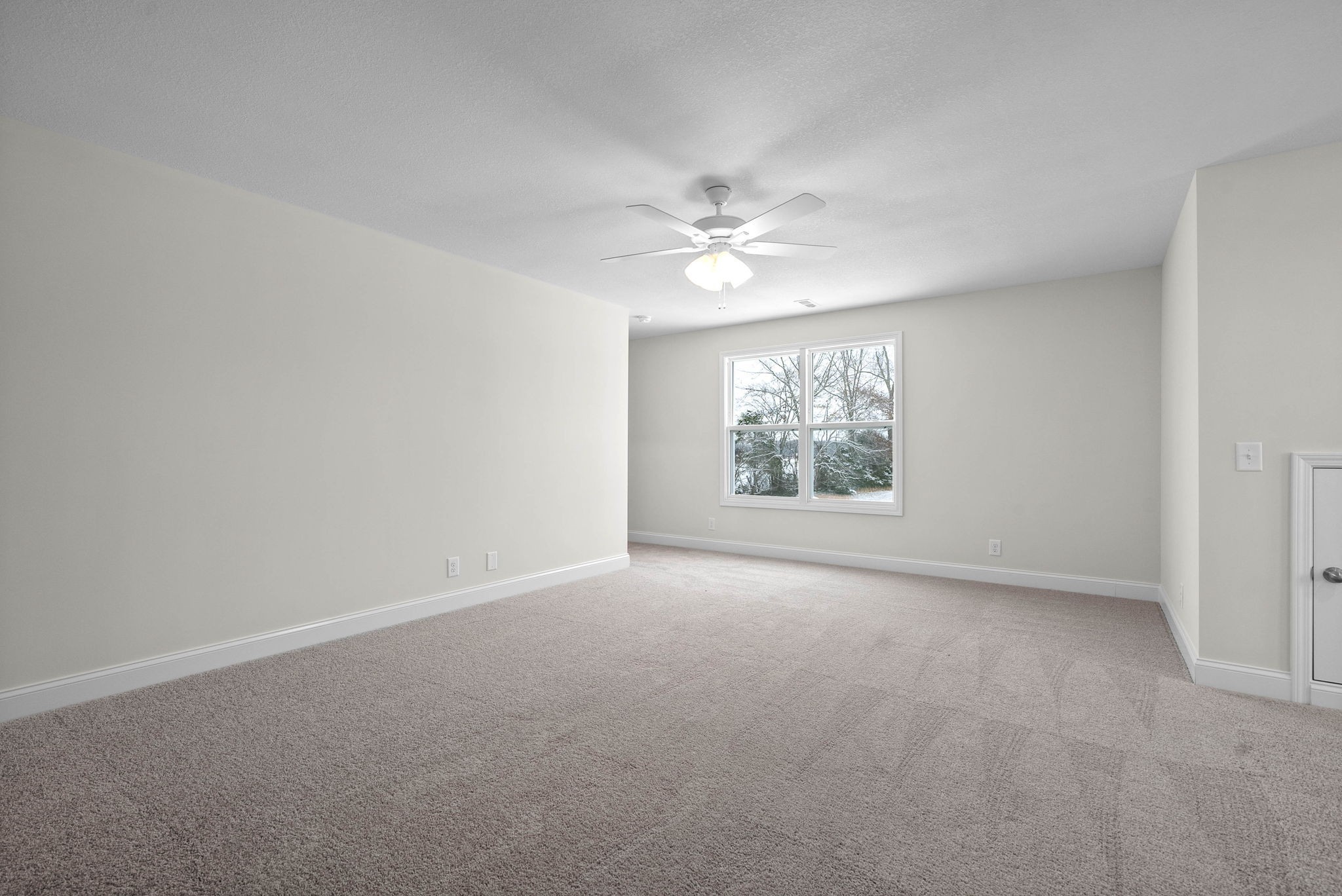 484 Herman Dr