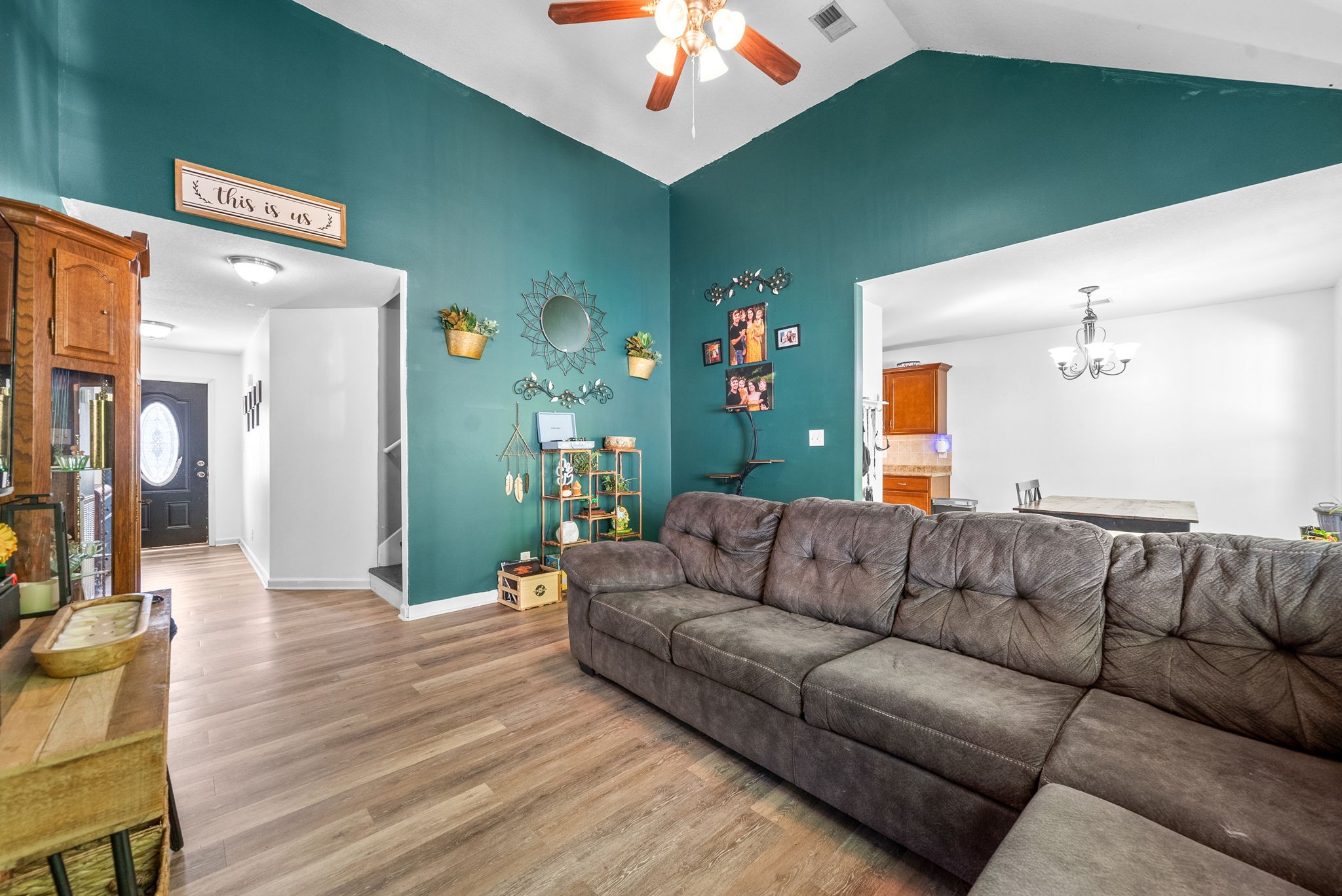 309 David Dr