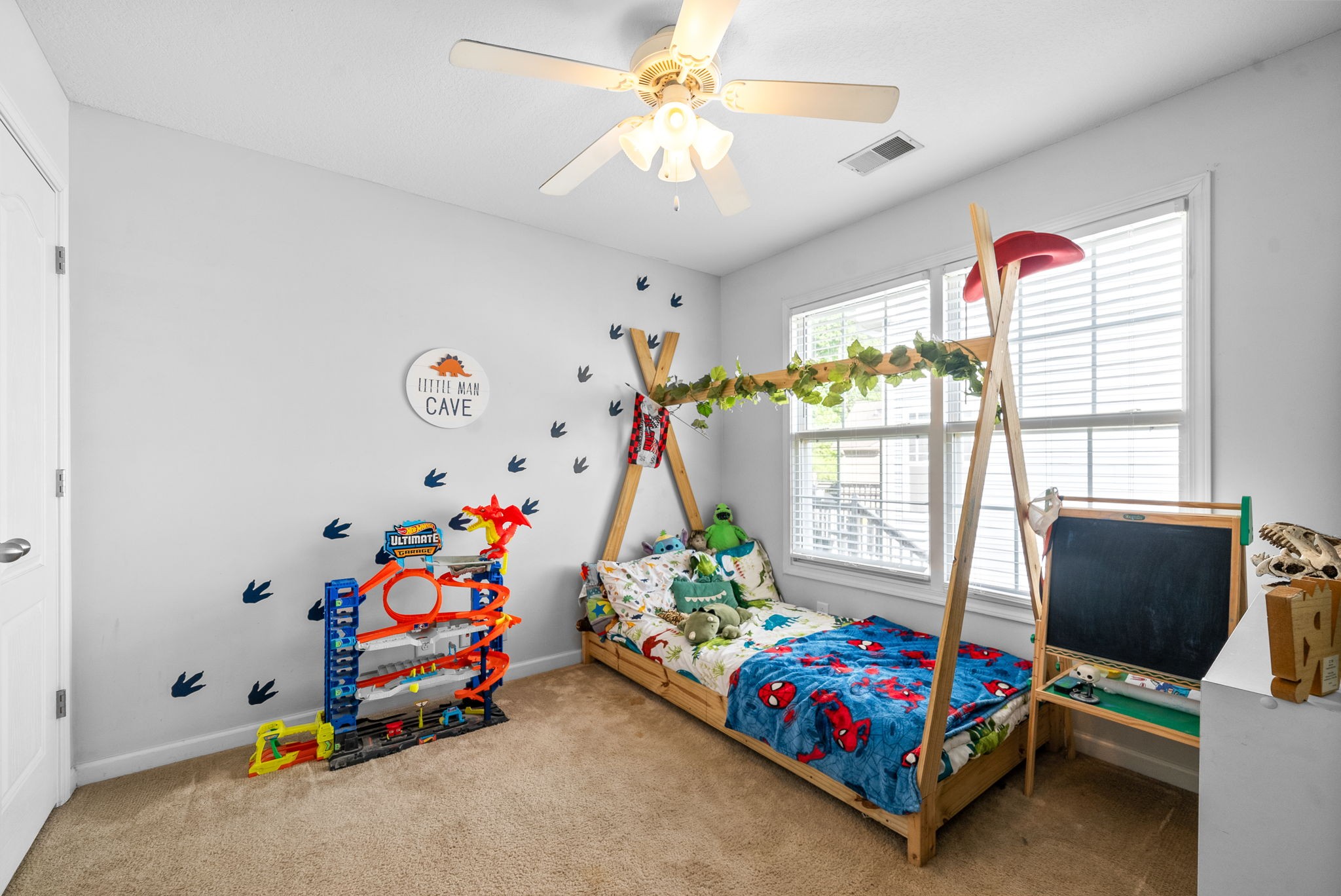 309 David Dr