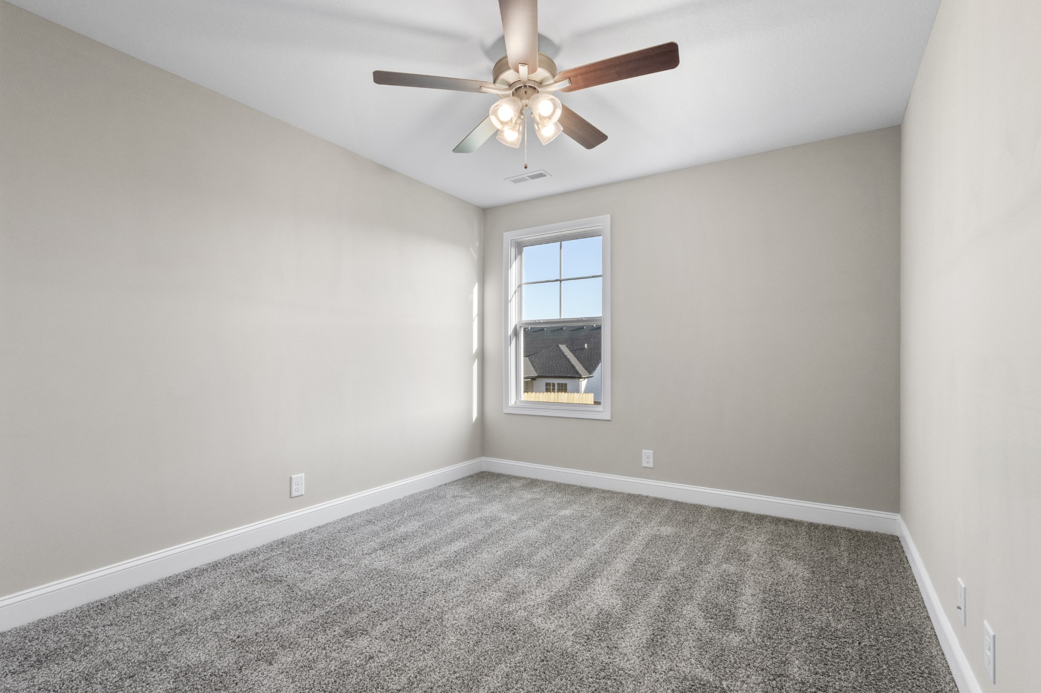 194 Cardinal Creek